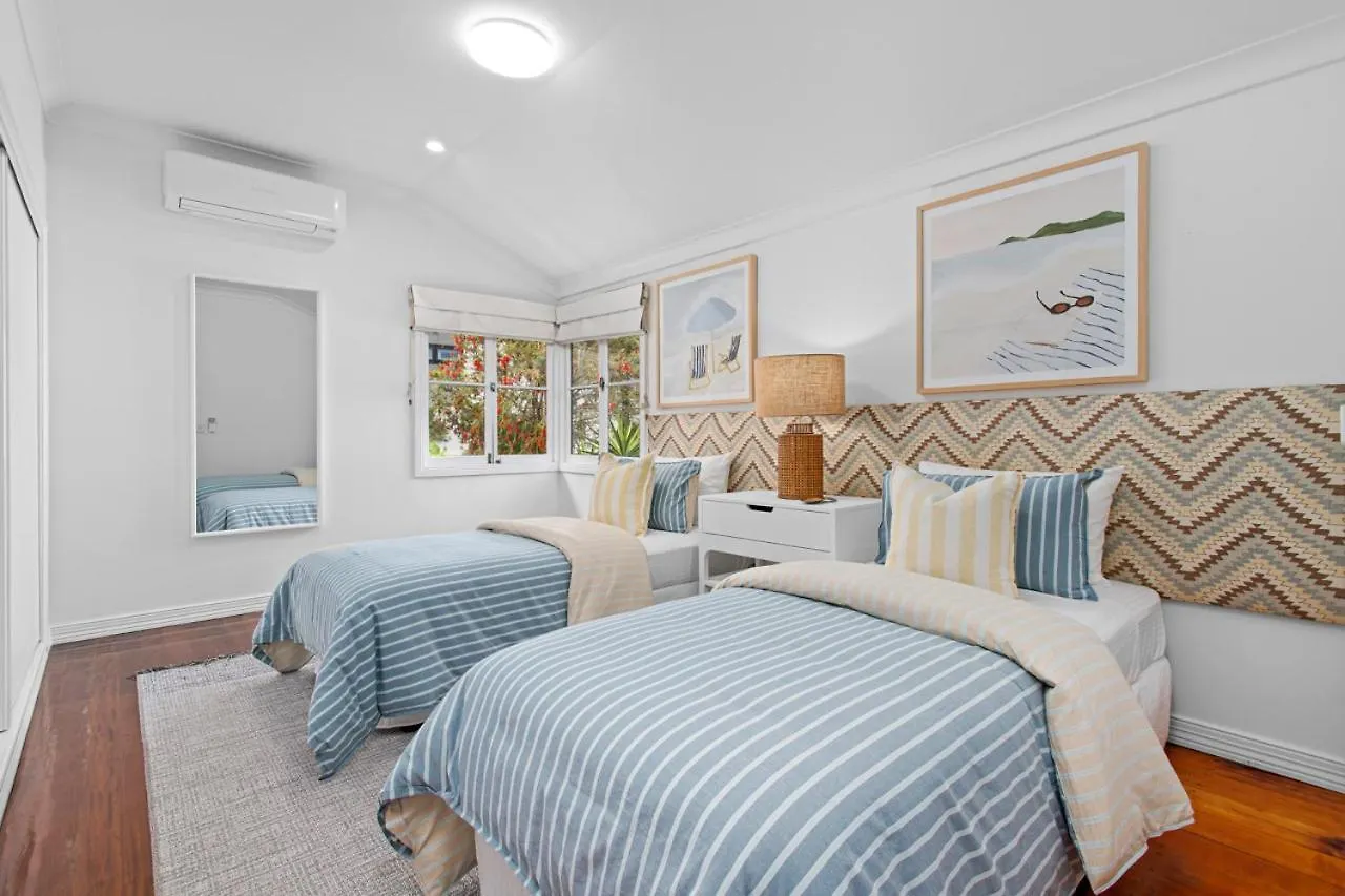 Bilinga Beachfront House * Gold Coast