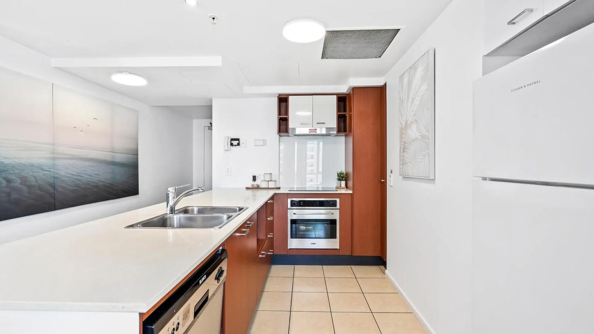 Kids Free In Hinterland View 2 Bedroom 1 Bathroom At Chevron Renaissance- Q