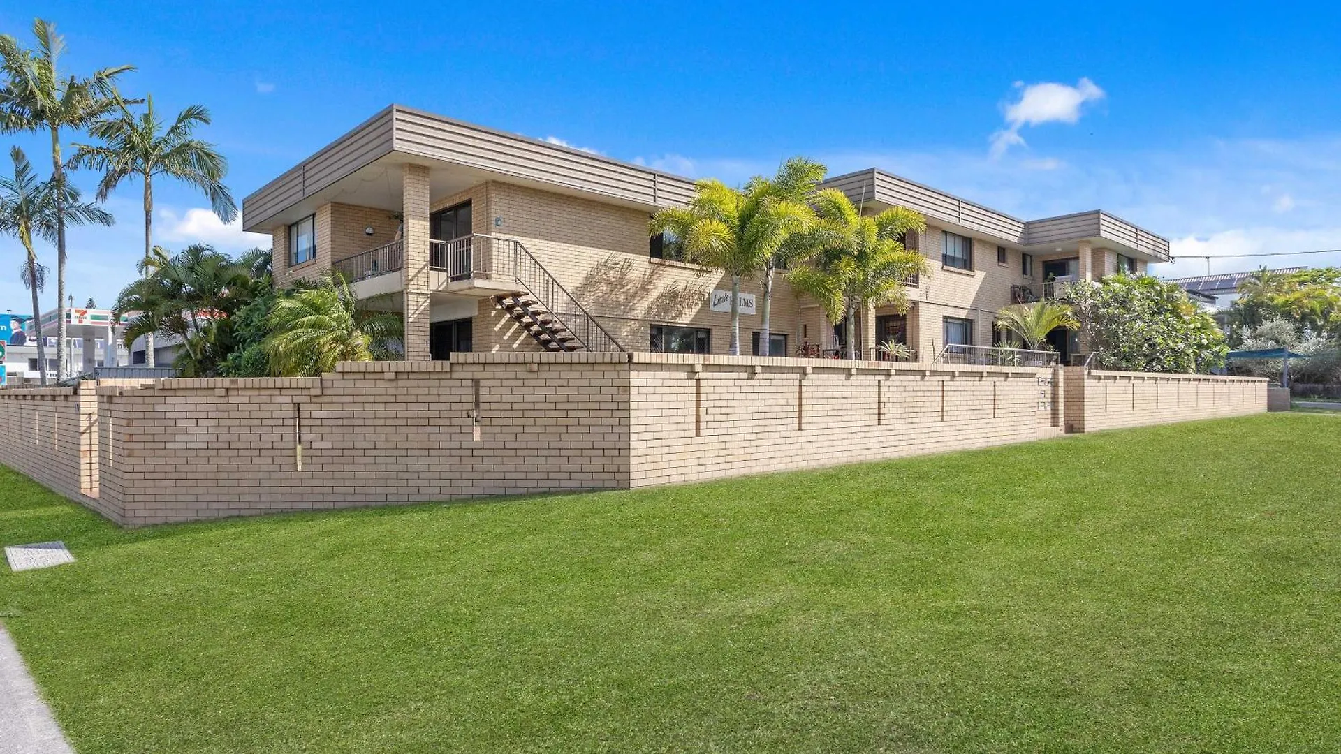 Beachside Palm Luxury - 2 Bedroom Apartment Gold Coast