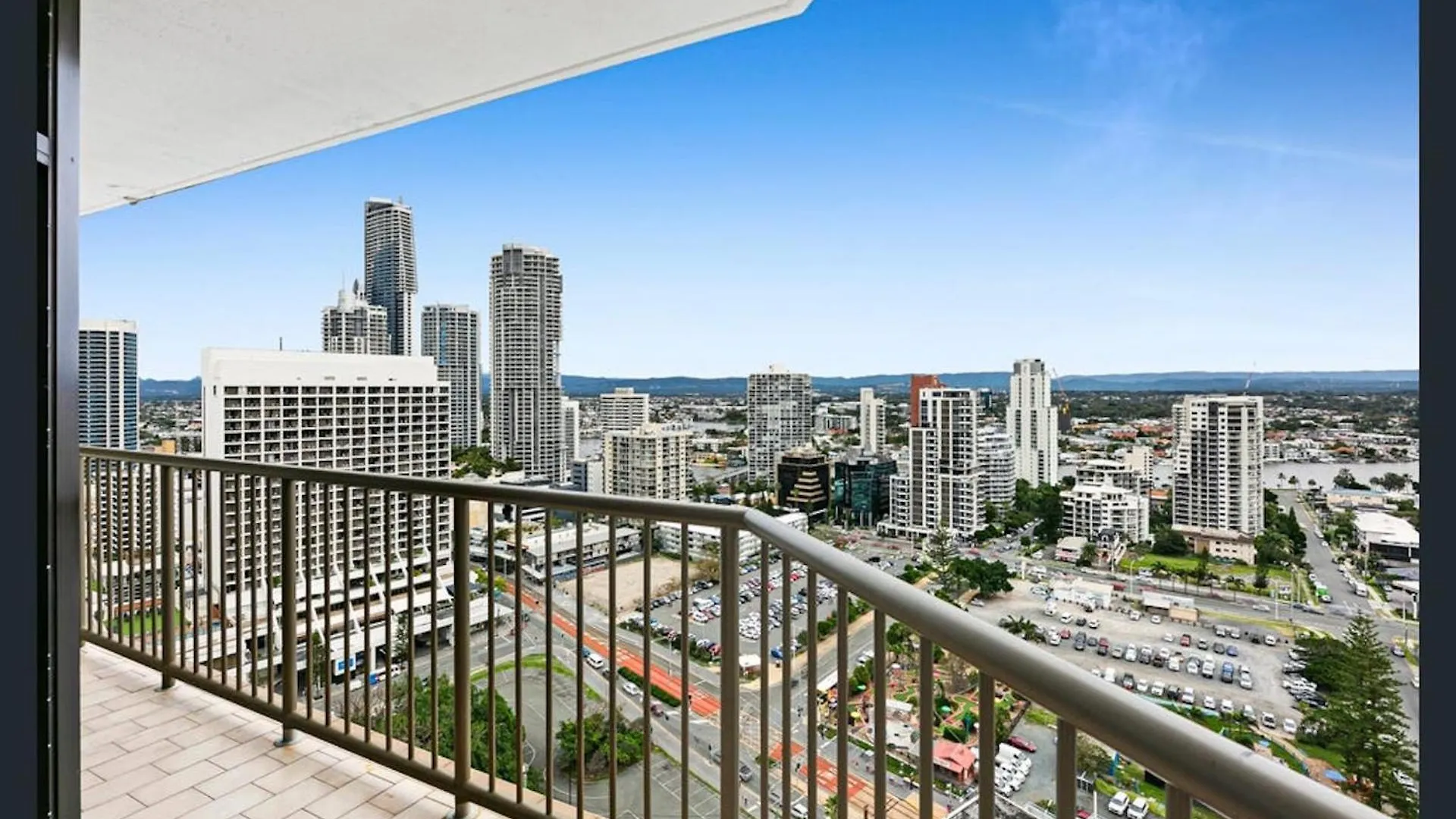 Apartment Beachfront Bliss 2br 2bath Ocean Views - Surfers *