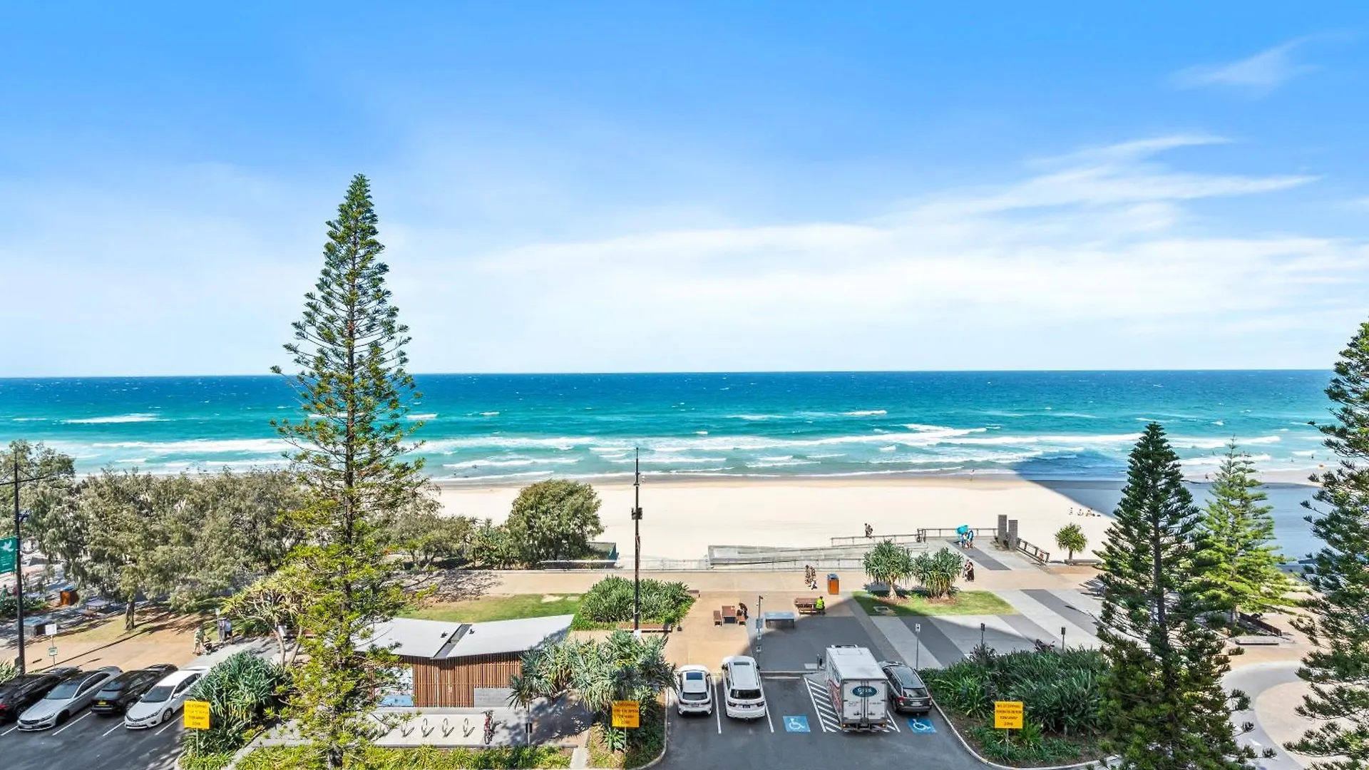 Stunning Ocean Views In 2 Bedroom Unit At Zenith - Q Apartment Gold Coast