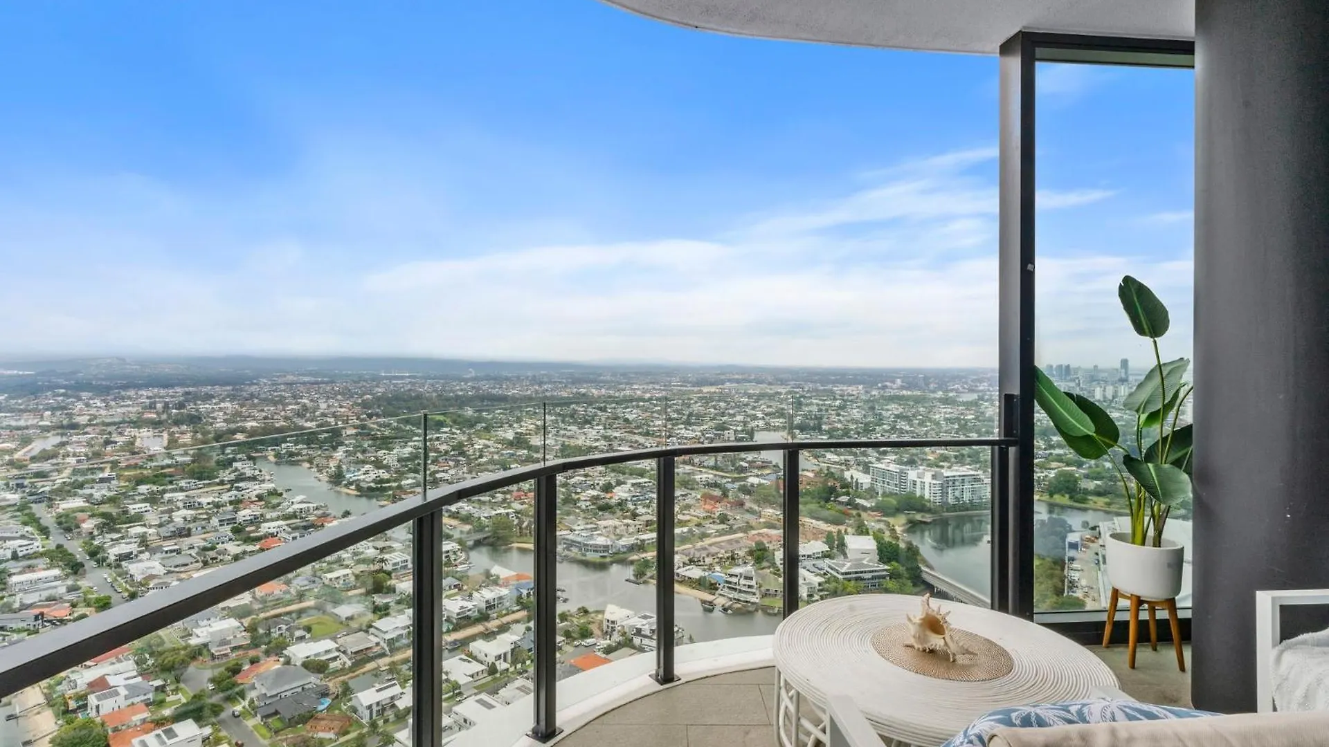 Apartment Casino Residences 1 & 2 Bedroom Gold Coast