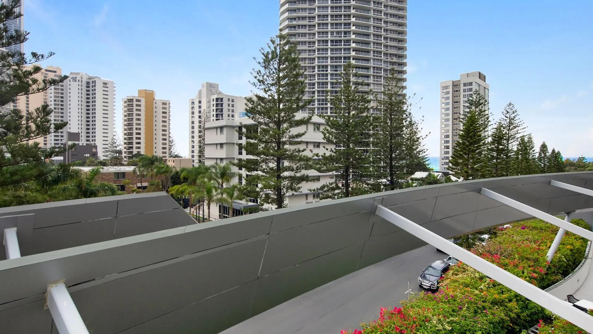 Apartment Q Tower In Surfers Paradise - From Level 3 - Self Contained & Privately Managed - Wow Gold Coast