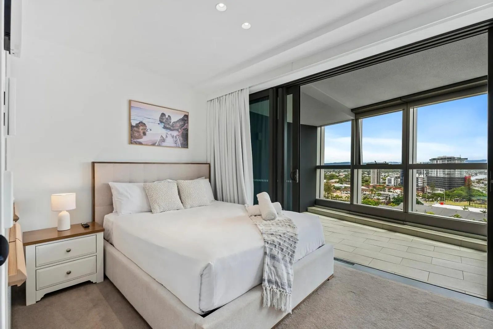 Jewel Beachfront Residences - Hosted By Coastal Letting Apartment