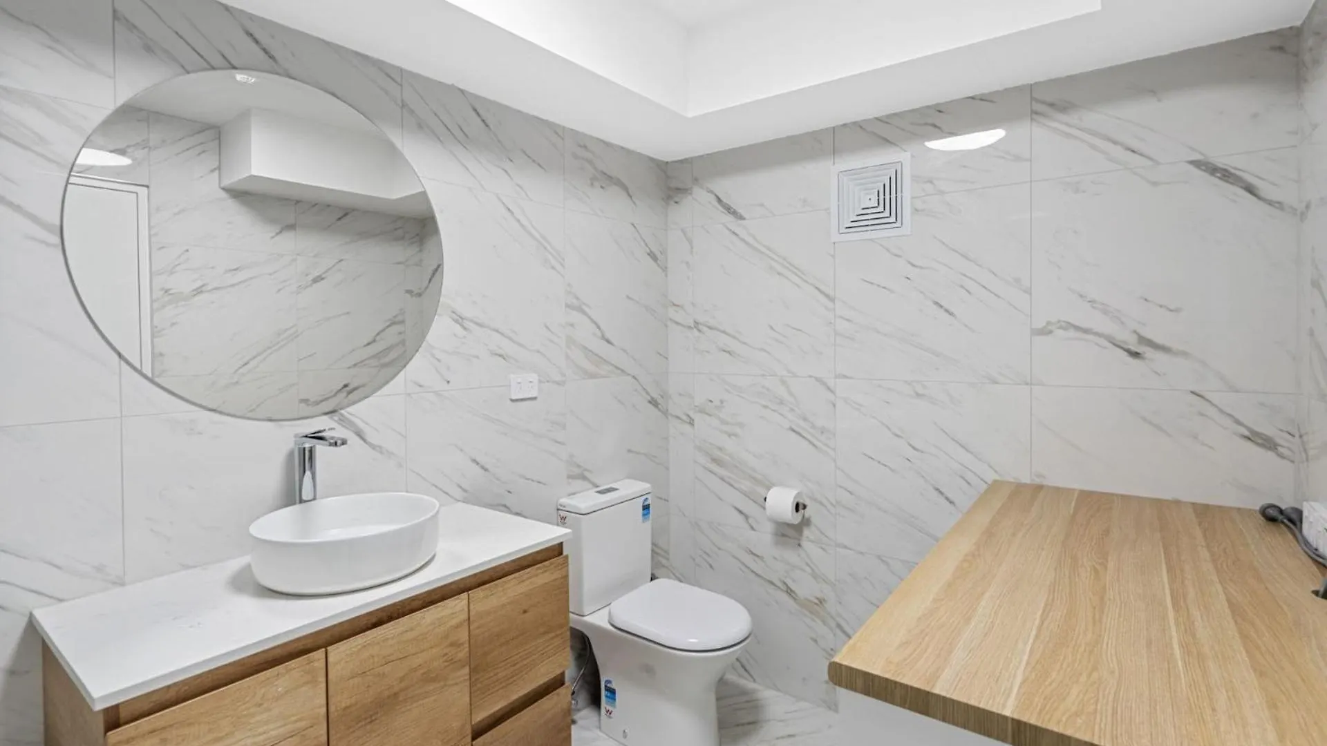 Ocean View Lux Retreat Apartment Gold Coast