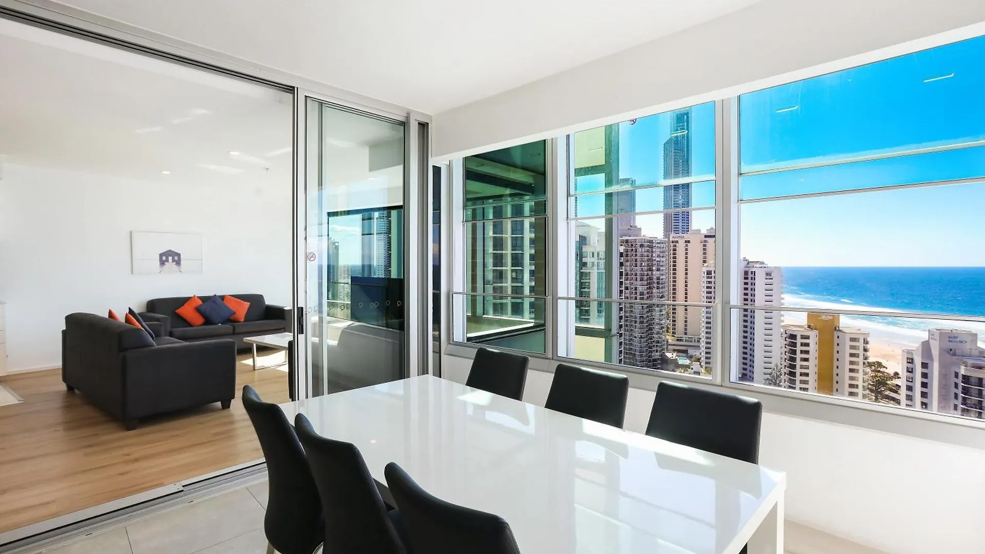Q Tower Amazing Ocean Views 22nd Level Heated Pools Sleeps 6 - Optimise Apartment