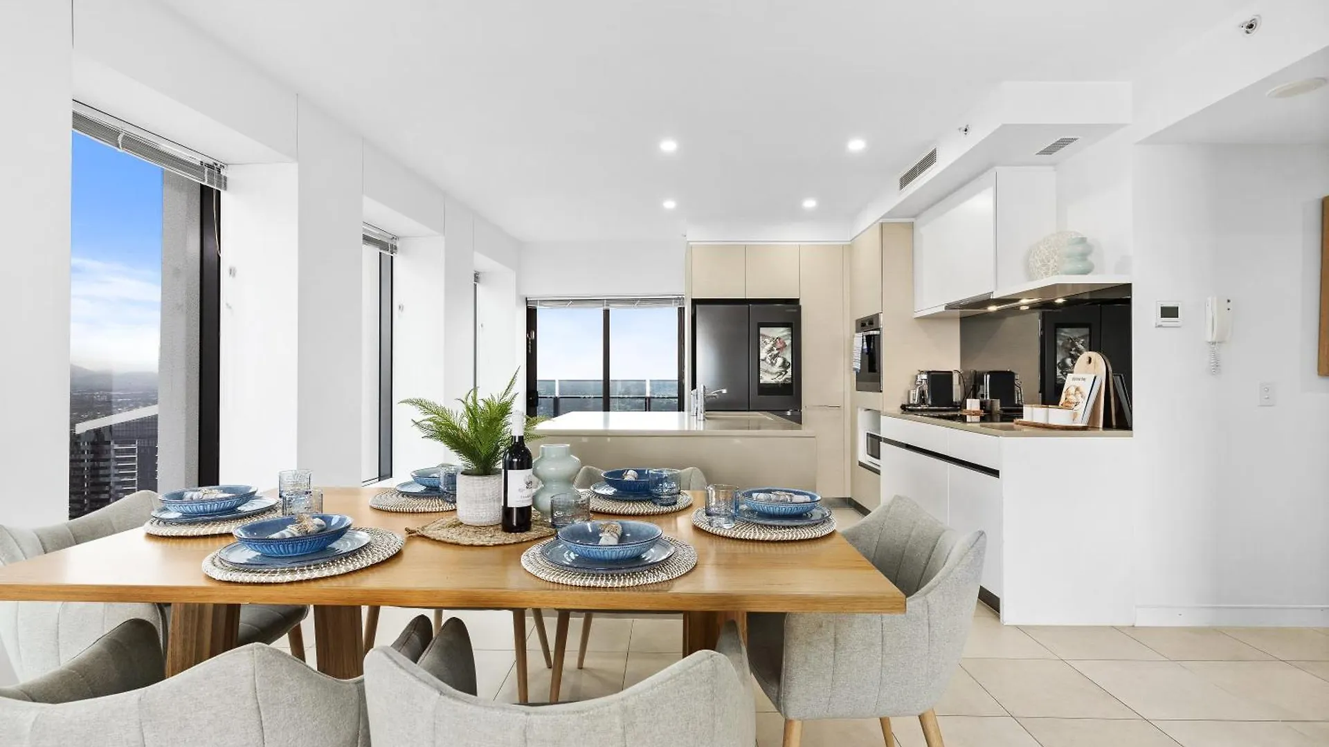 2 & 3 Bedroom Ocean View At Soul Surfers Paradise - Q