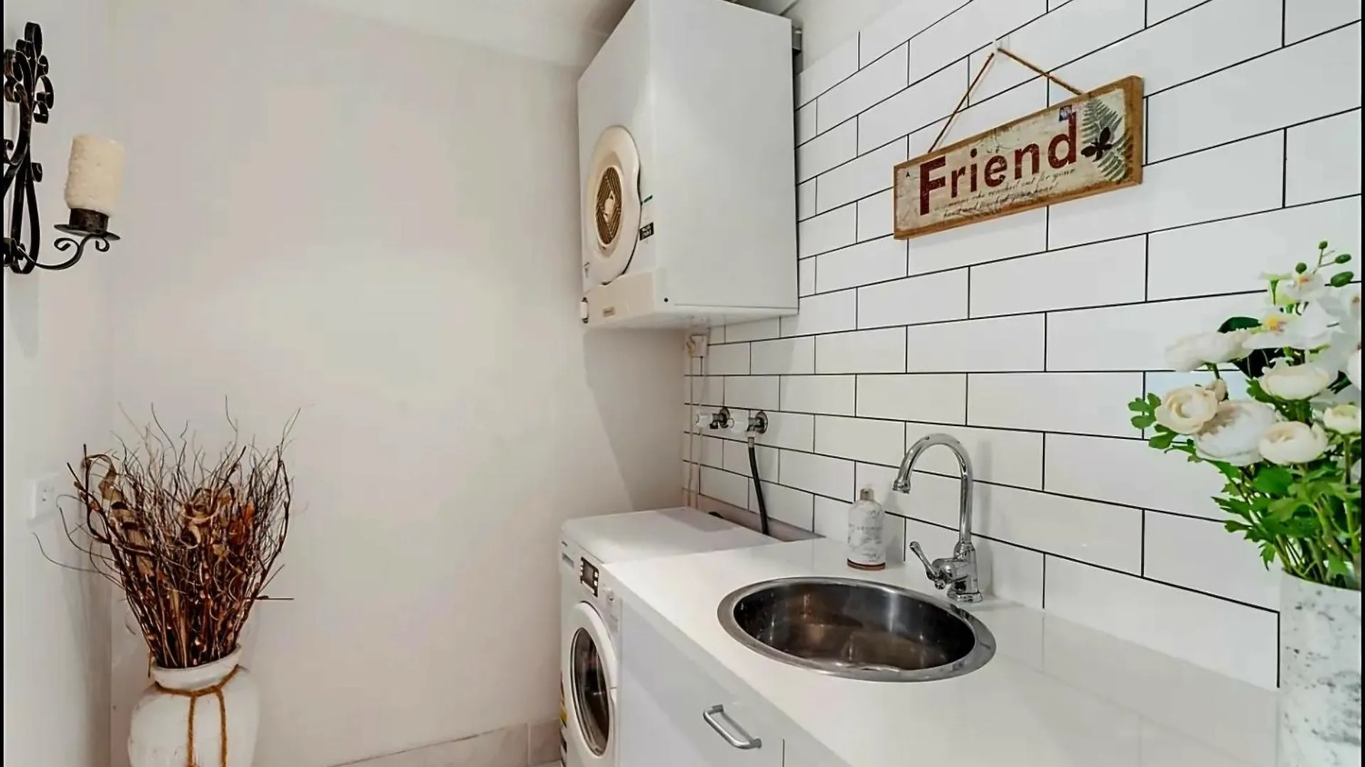 Unwind In This Gorgeous Retreat