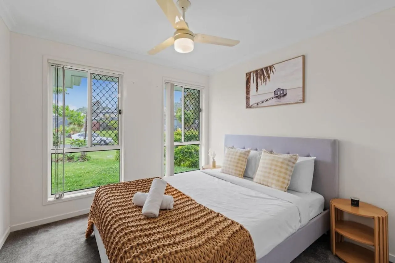 Stunning 4br With Yard Parking Costco And Theme Park בית נופש גולד קוסט