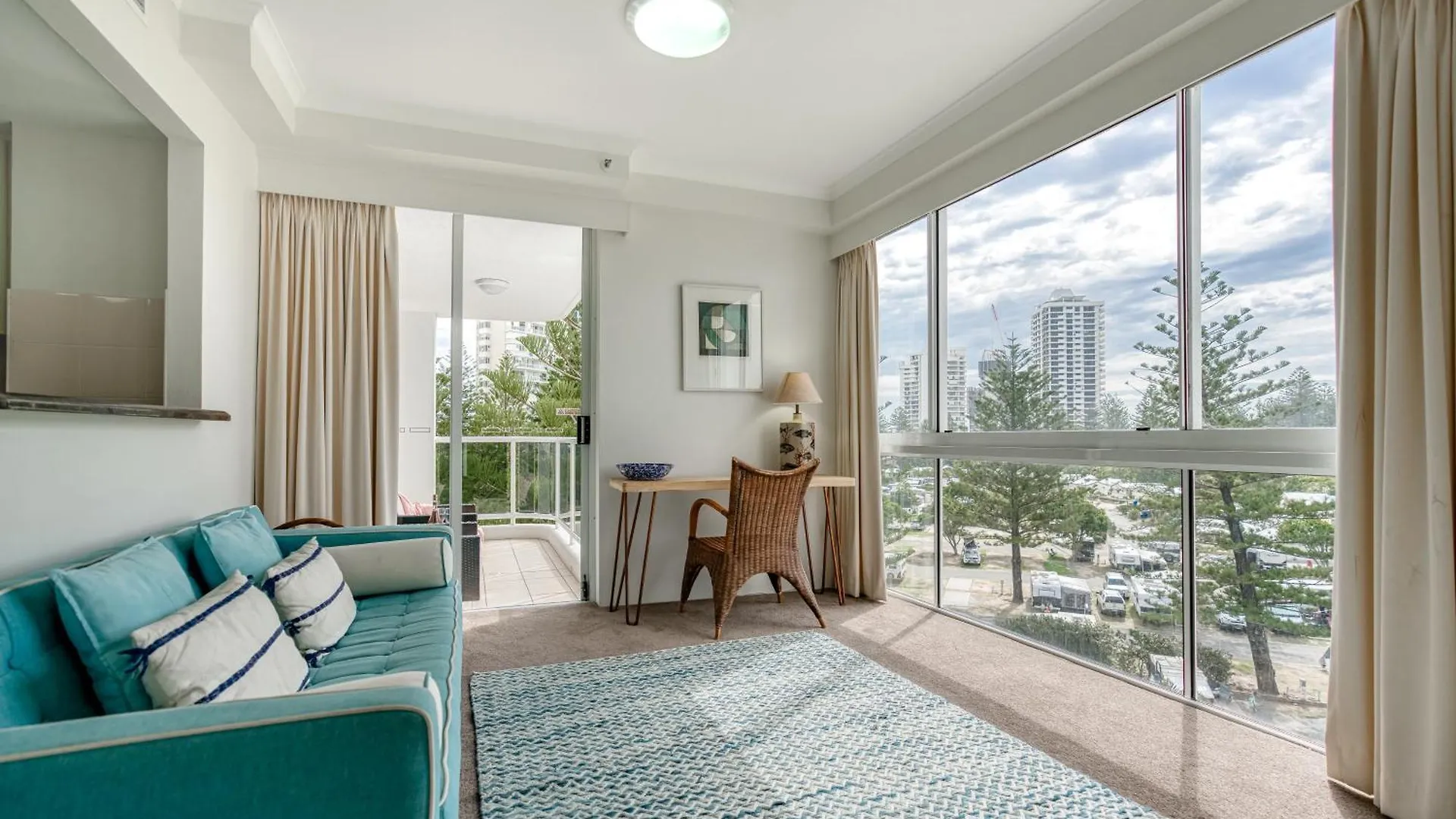 Xanadu Aparthotel 4*