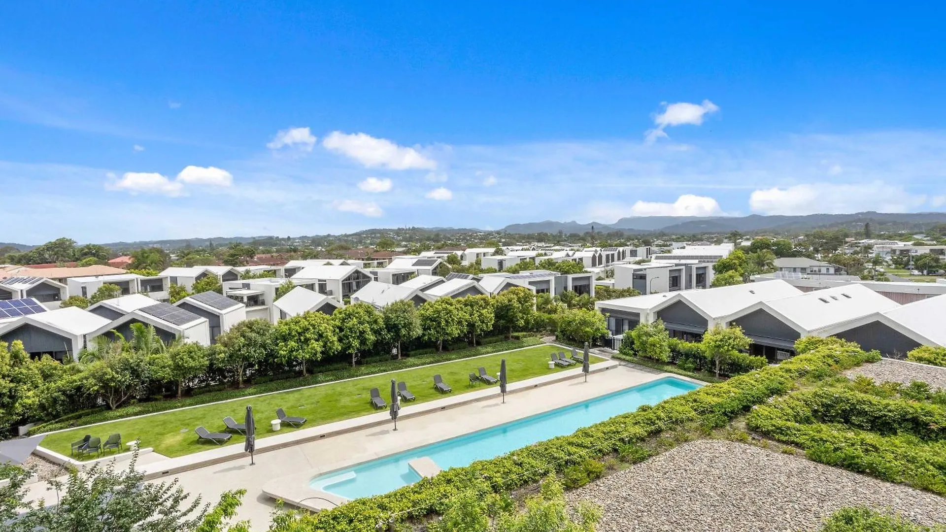 Apartment Magnoli - Hosted By Burleigh Letting Gold Coast