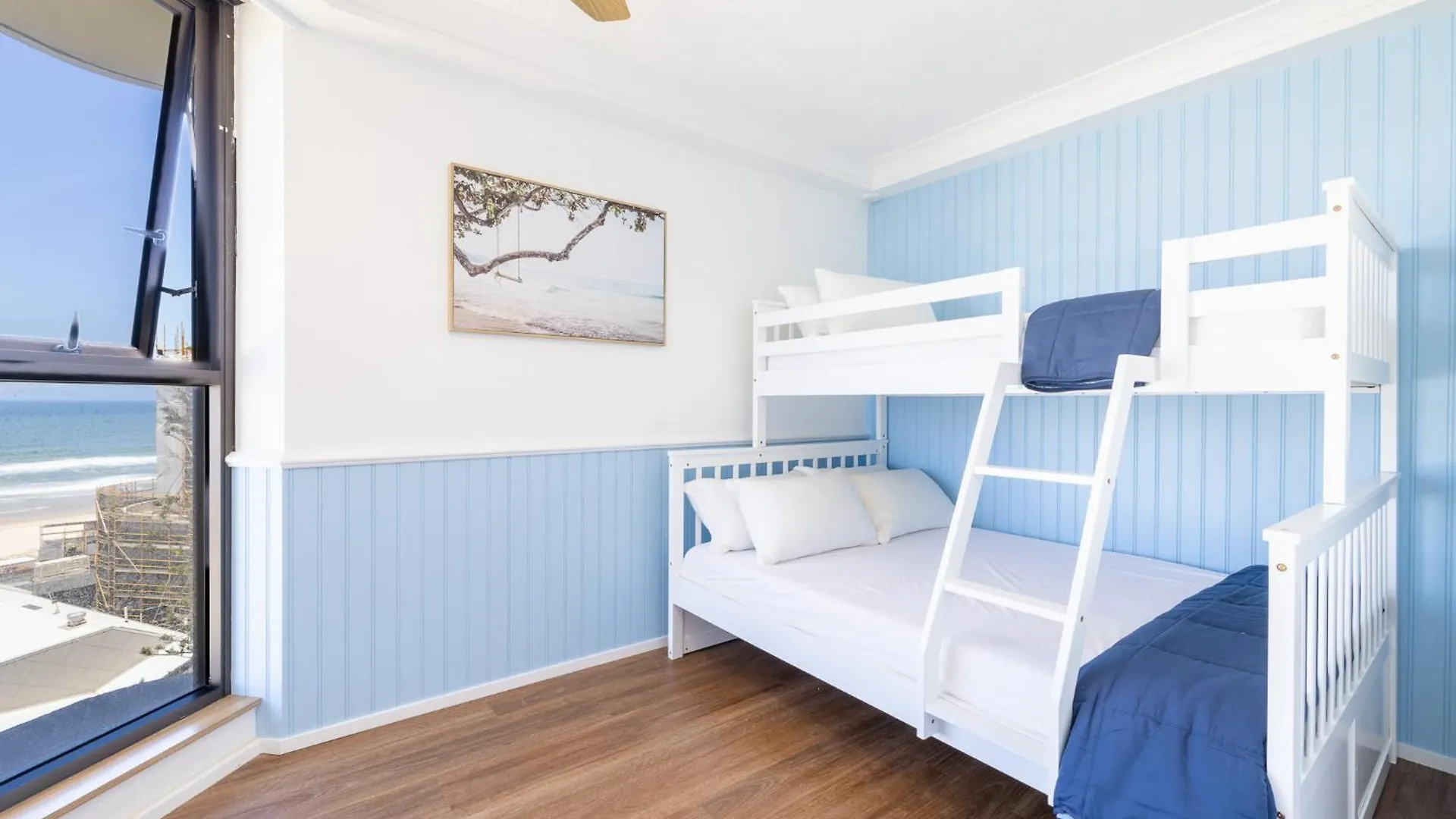 Apartment Waterfront 3-br In The Heart Of The