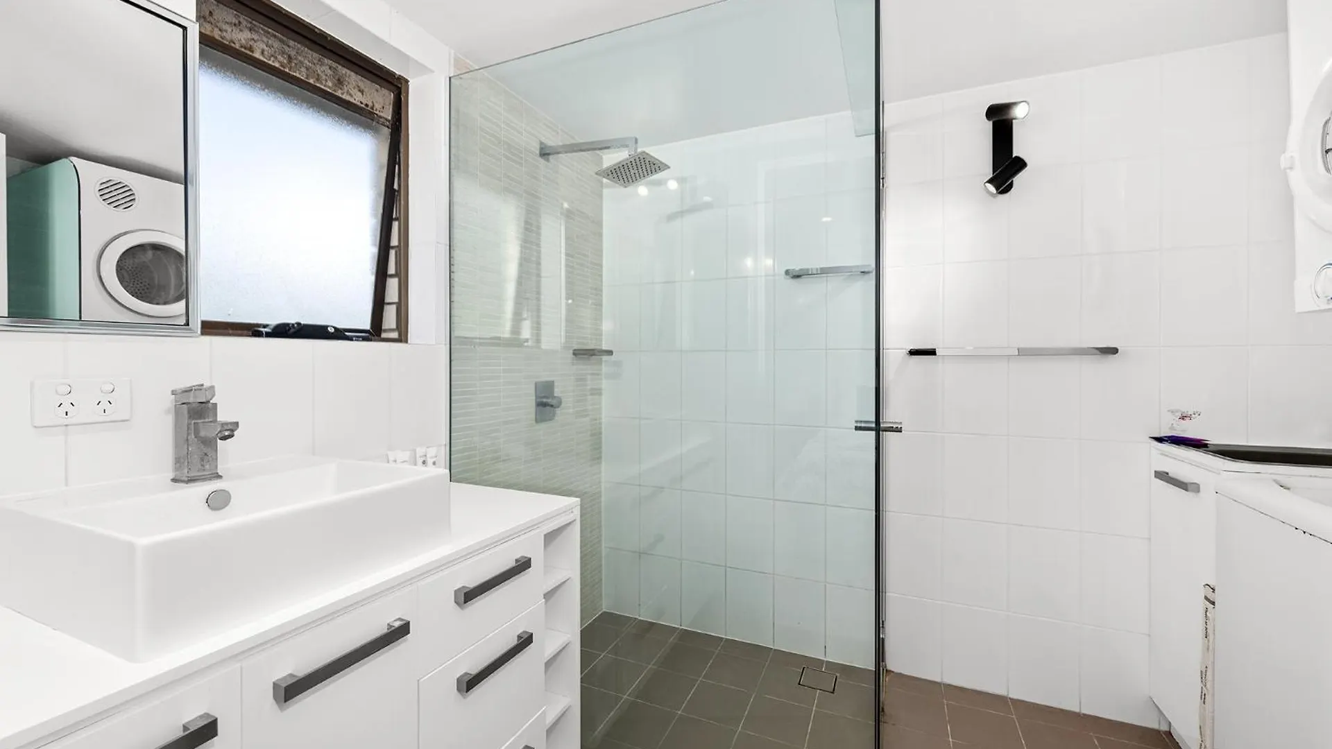 Surfers Paradise- Meters From The Beach! Gold Coast