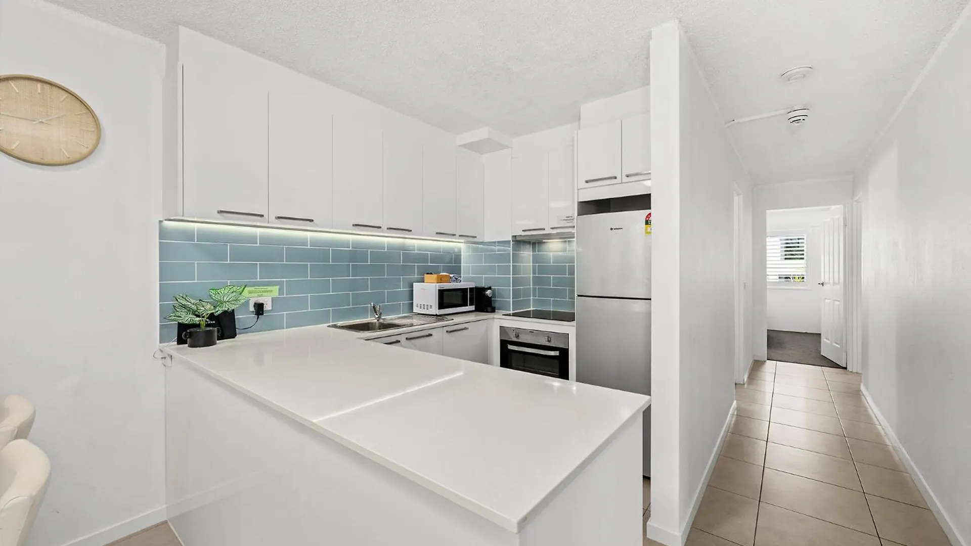 Surfers Paradise- Meters From The Beach! * Gold Coast
