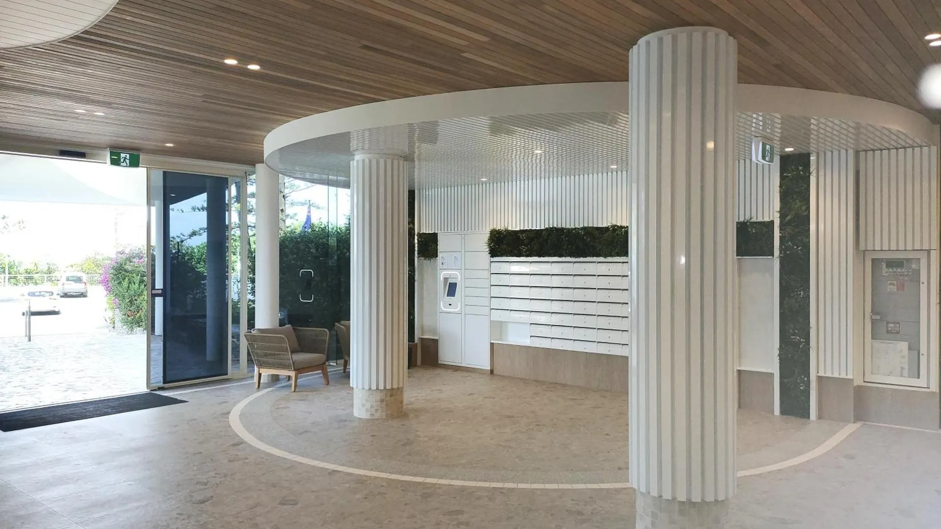 Southern Cross Beachfront Gold Coast