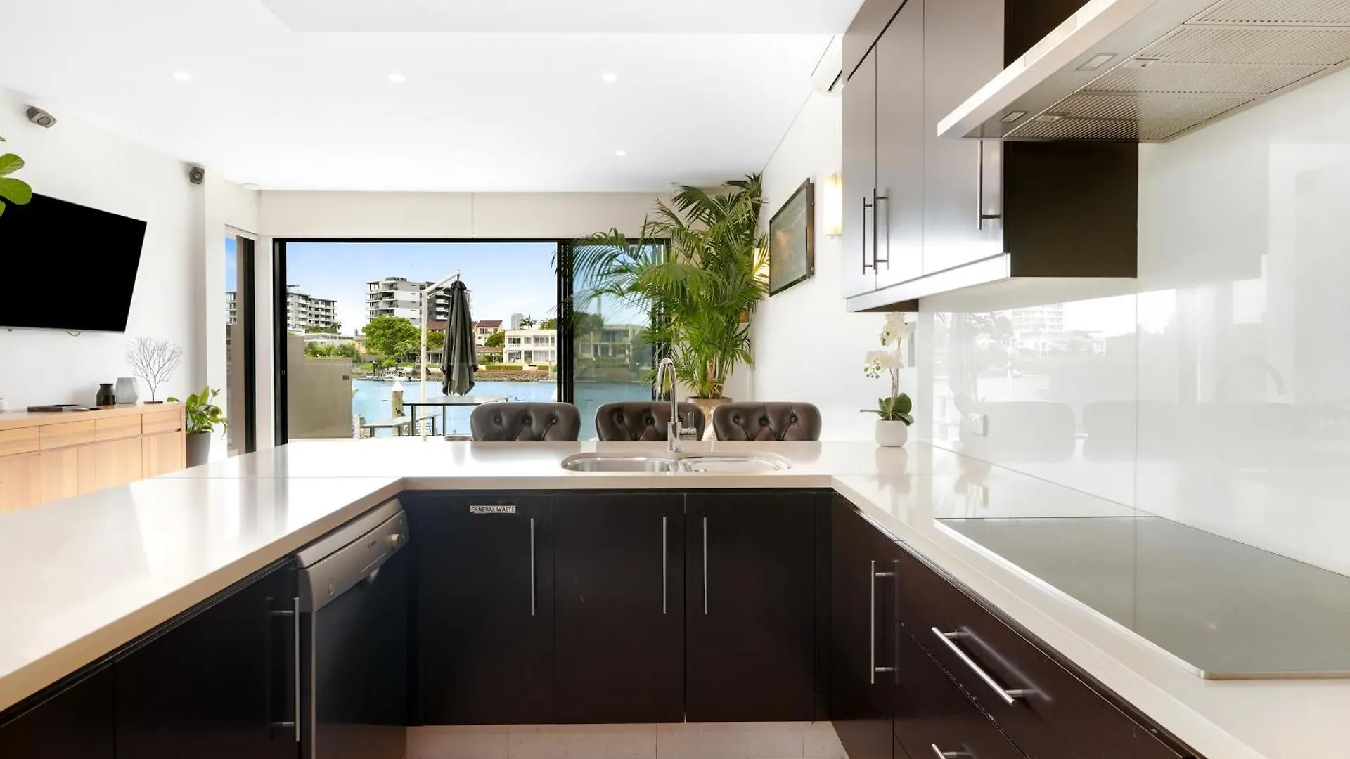 Villa 3 M Luxury Waterfront In Paradise Pets Welcome *
