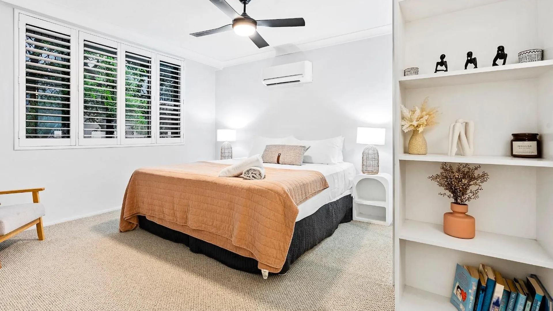 Surfers Paradise Mediterranean Apartment Gold Coast