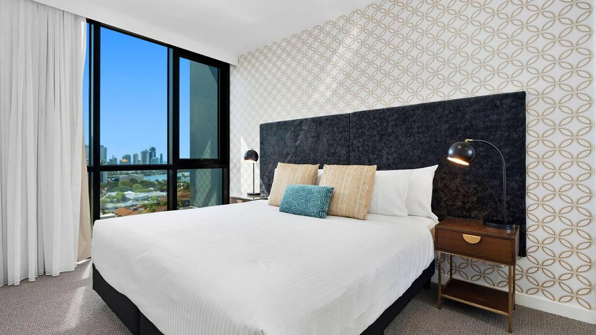Tryp By Wyndham Southport Hotell