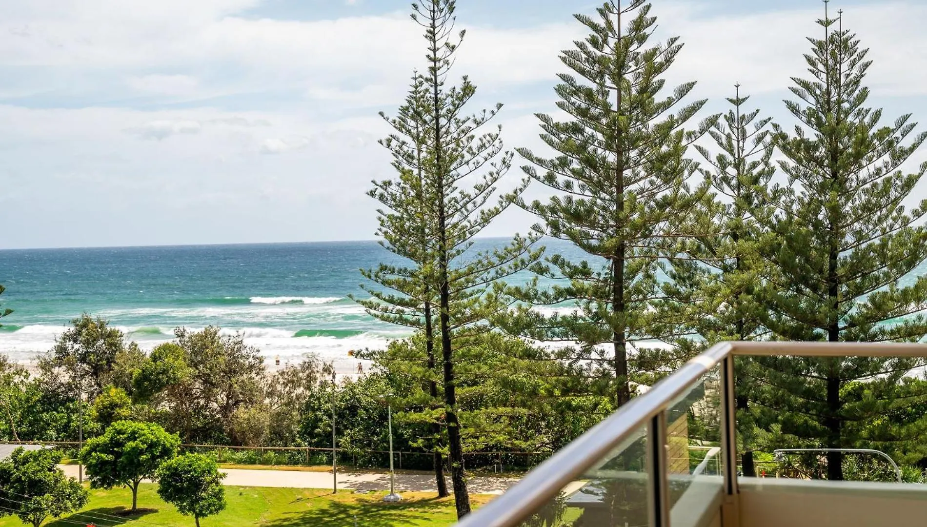 Haven On Burleigh *