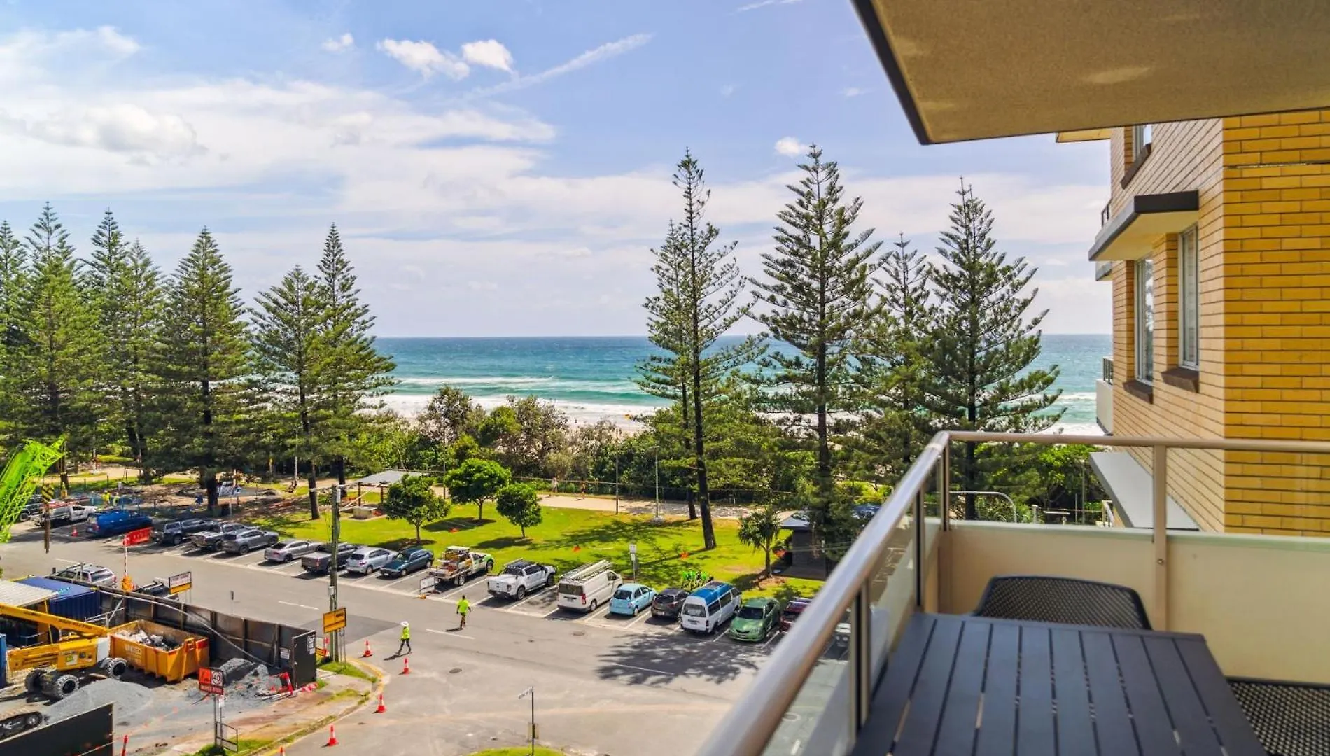 Haven On Burleigh Apartment *
