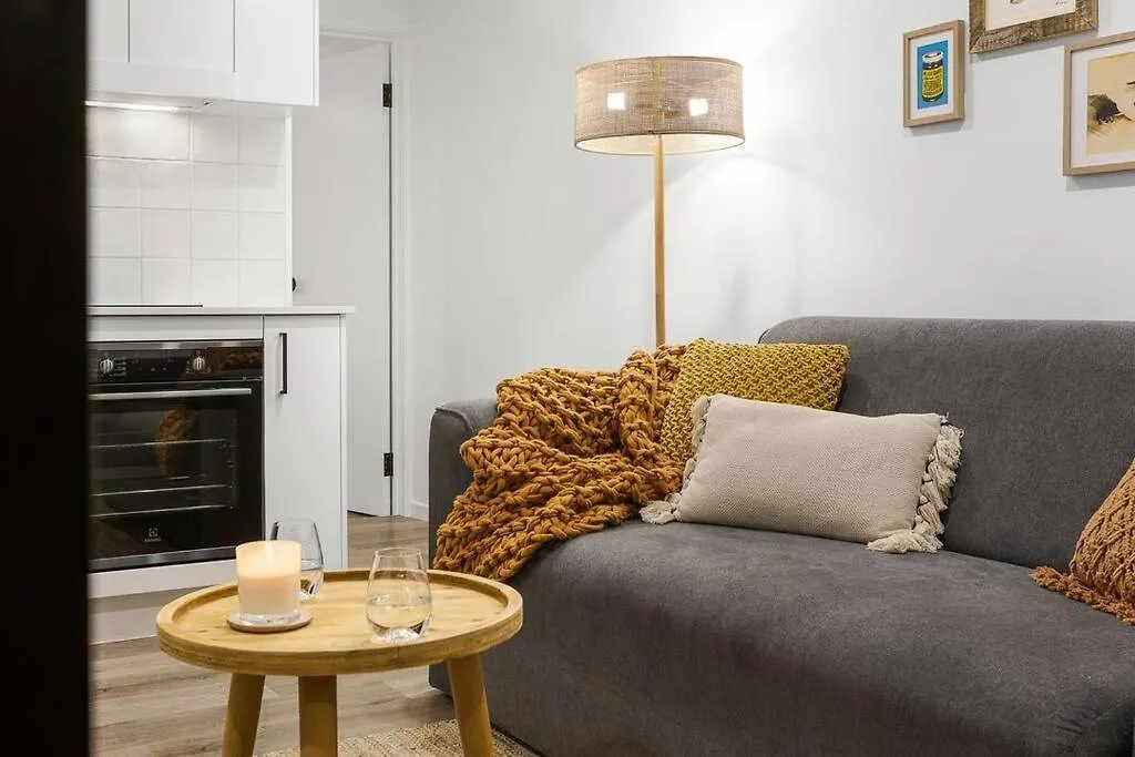 The Drifter Surf Apartment