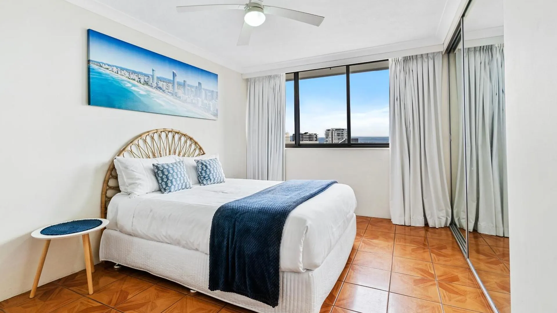 Apartment Beachfront Resort-style In Surfers Paradise Gold Coast