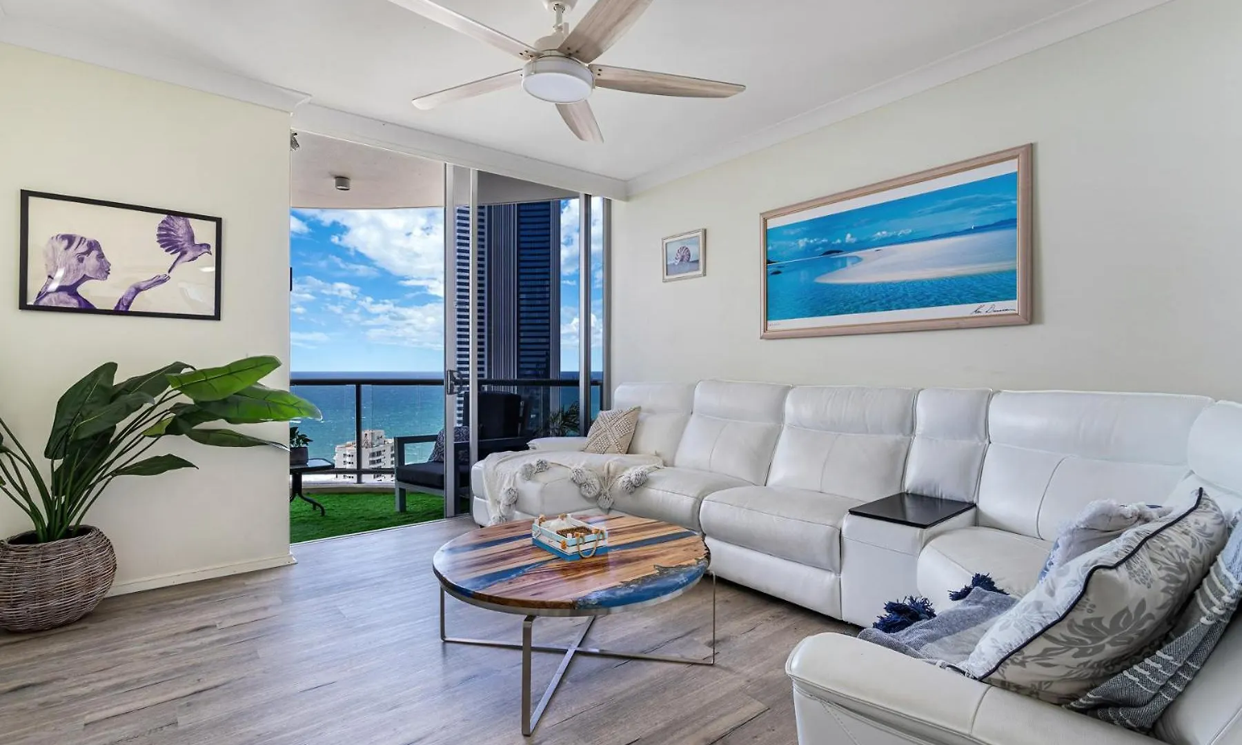 Panoramic Retreat By Paradise *