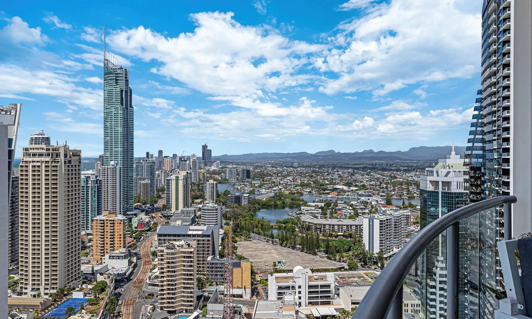 Panoramic Retreat By Paradise Gold Coast