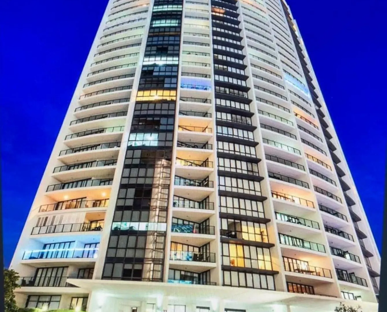 Broadbeach Walk Pac Fair, Casino