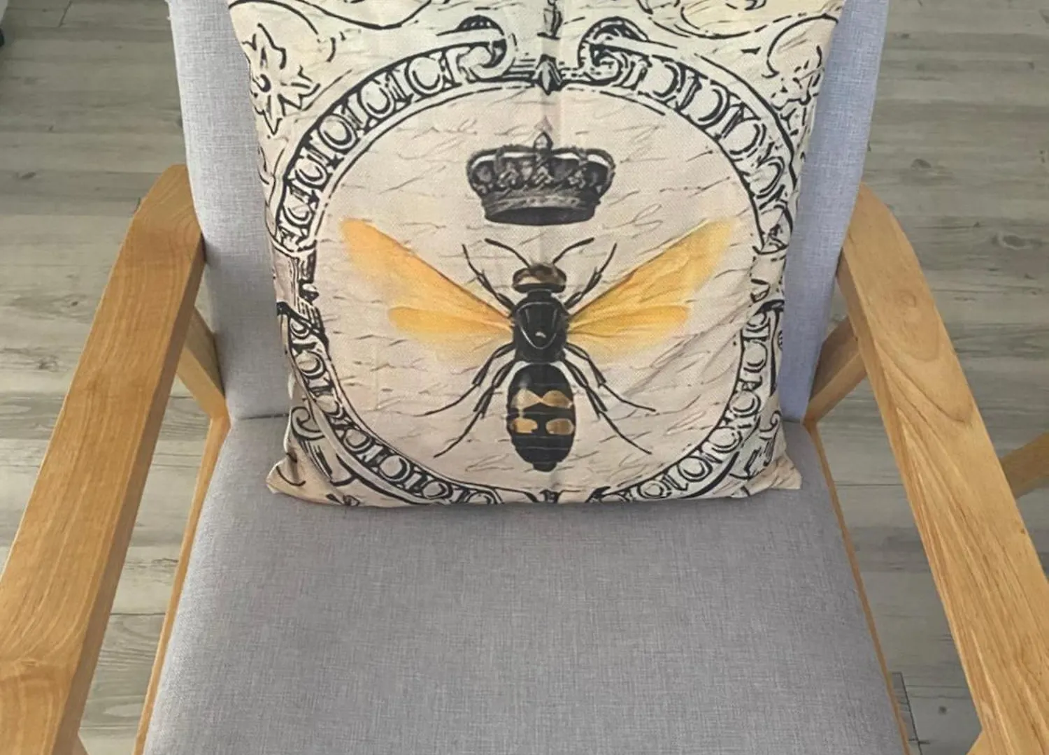 Bee דירה גולד קוסט