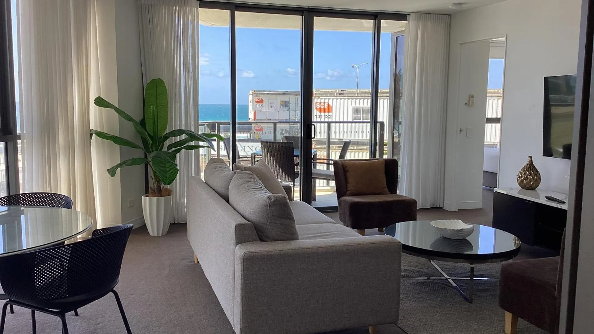 Rhapsody - Official 4* Gold Coast