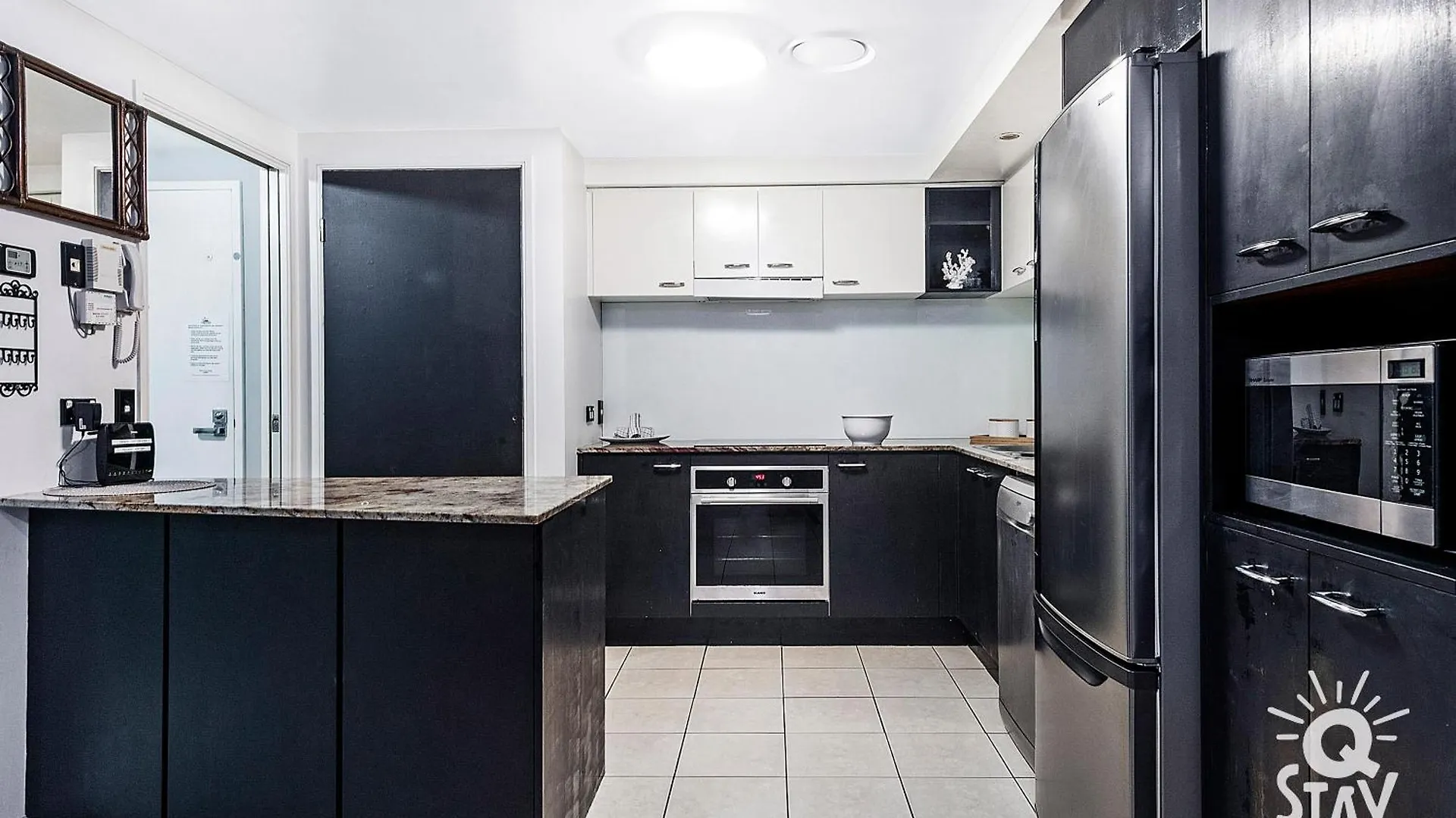 Chevron Renaissance - Qstay Apartment *
