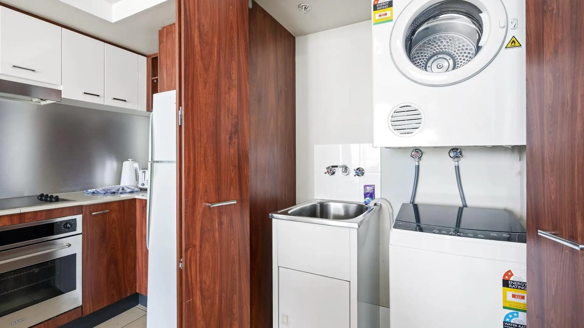 Chevron Renaissance - Qstay Gold Coast