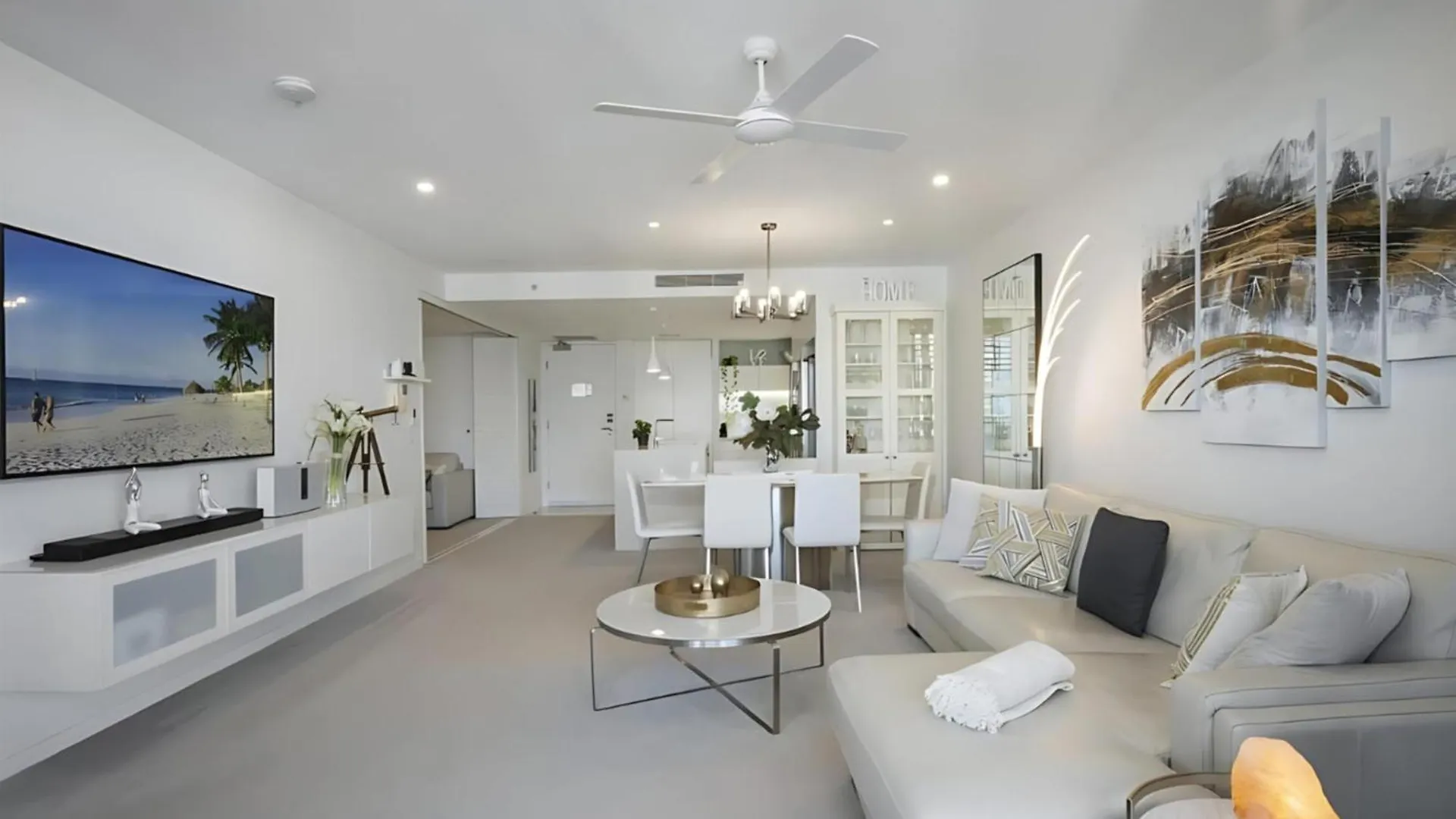 Oracle Beachfront Broadbeach Apartment *