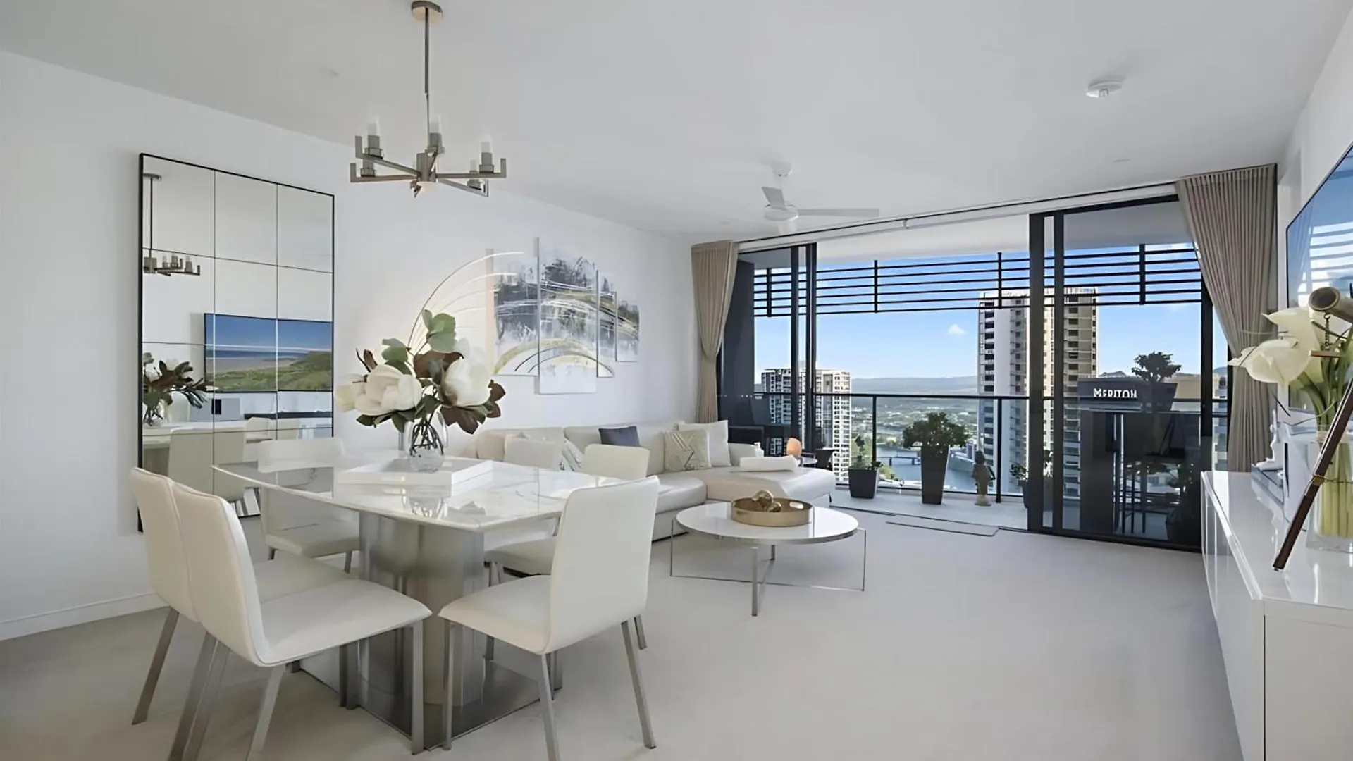 Oracle Beachfront Broadbeach Apartment *