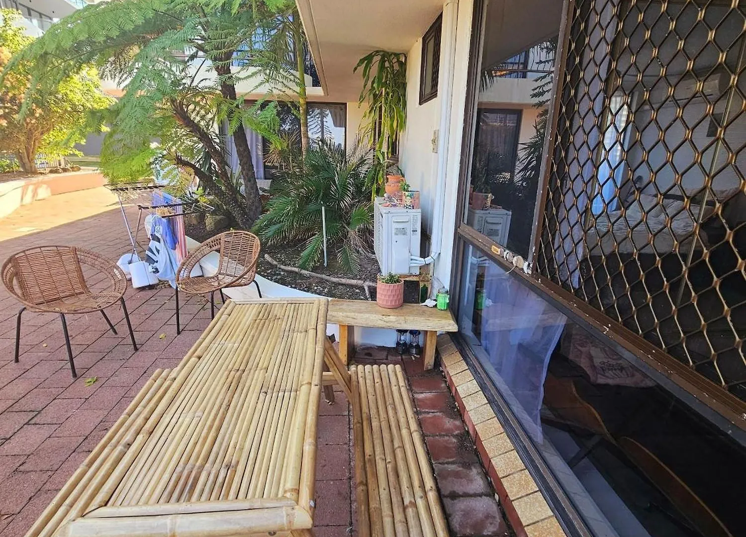 Bask In Luxury * Gold Coast