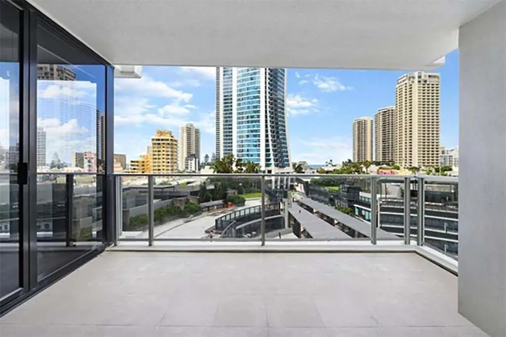 Sealuxe - Surfers Paradise Gold Coast