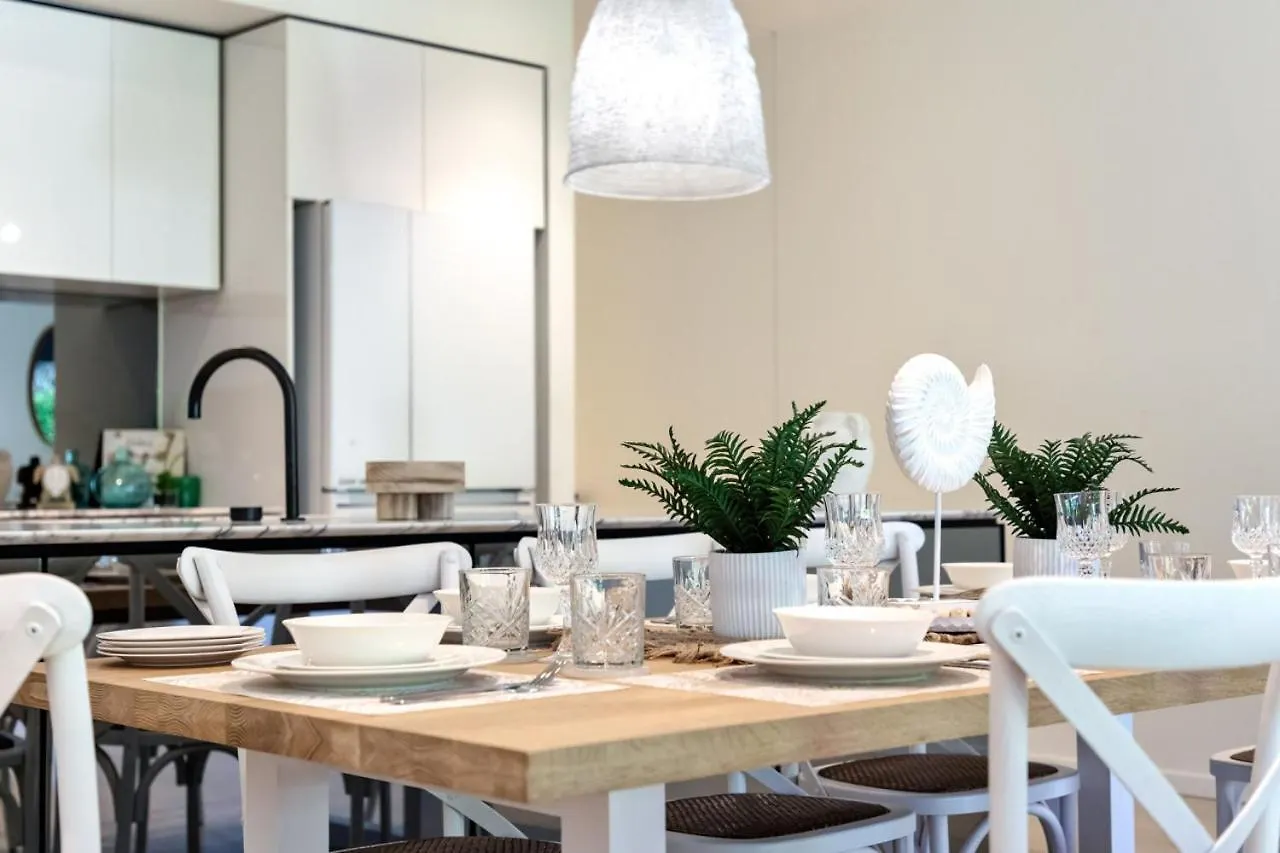 Holiday home Modern Palms Getaway Gold Coast