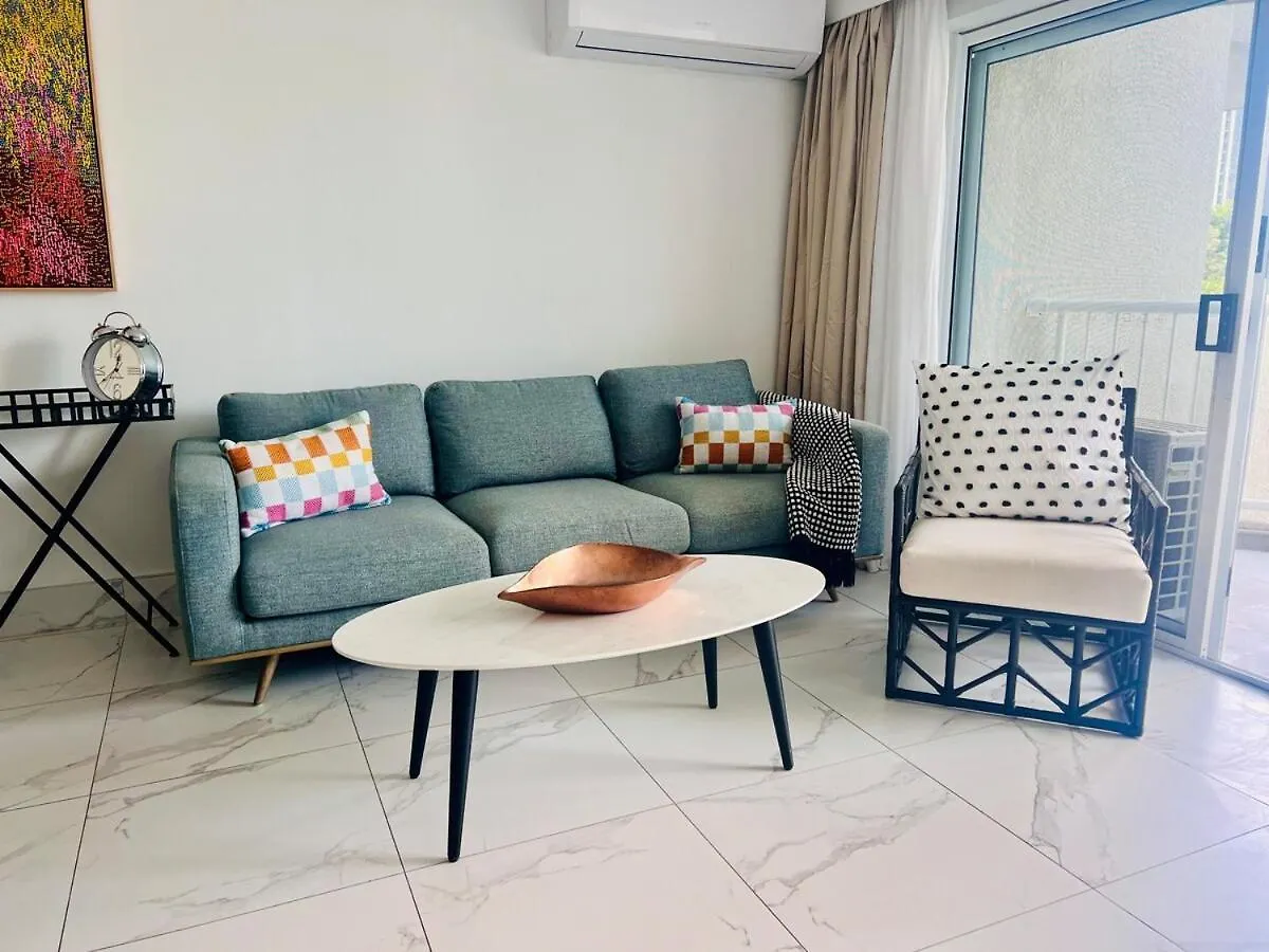Apartment Beautiful Broadbeach Living! Gold Coast