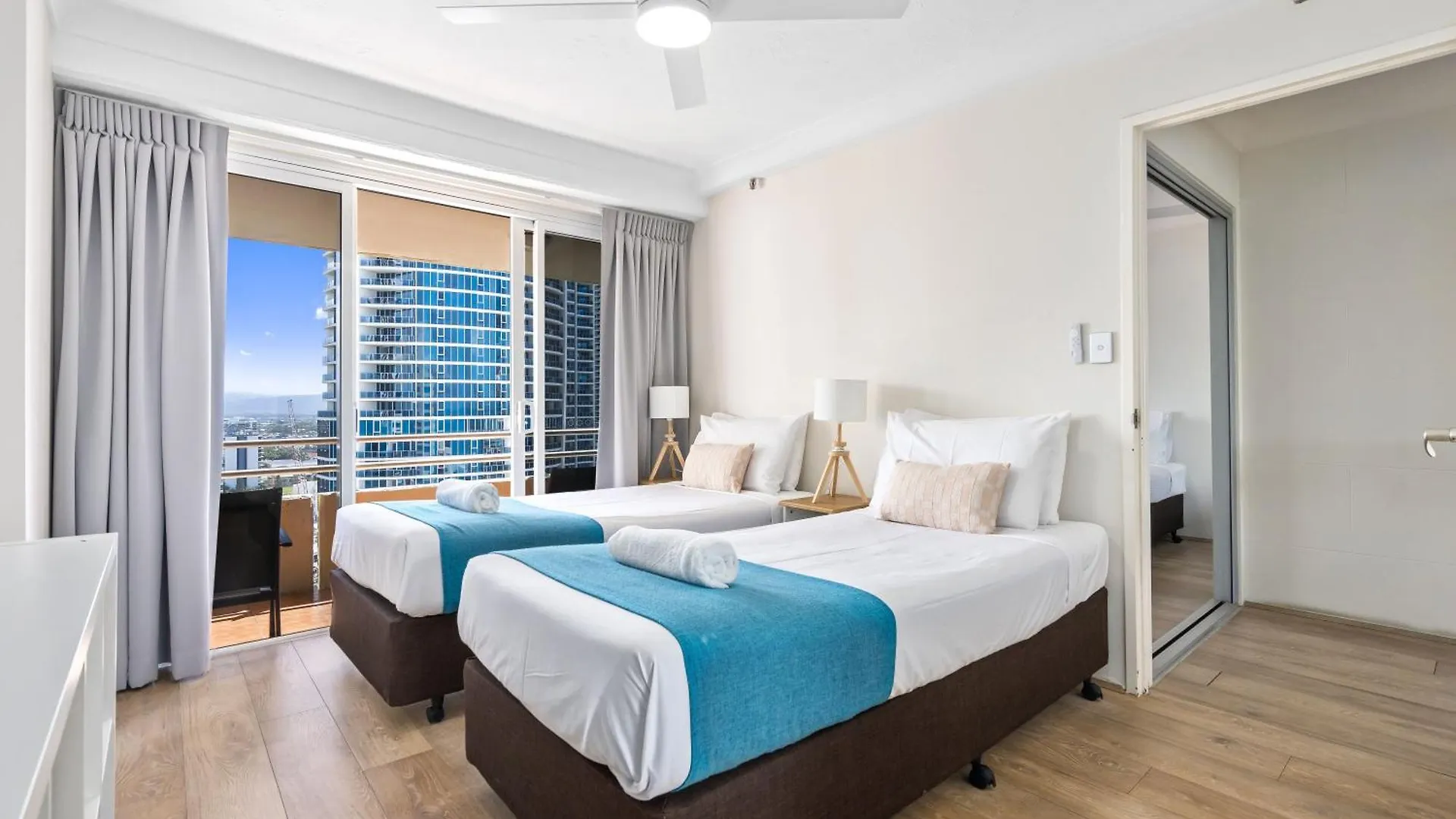Apartment Zenith - Q *