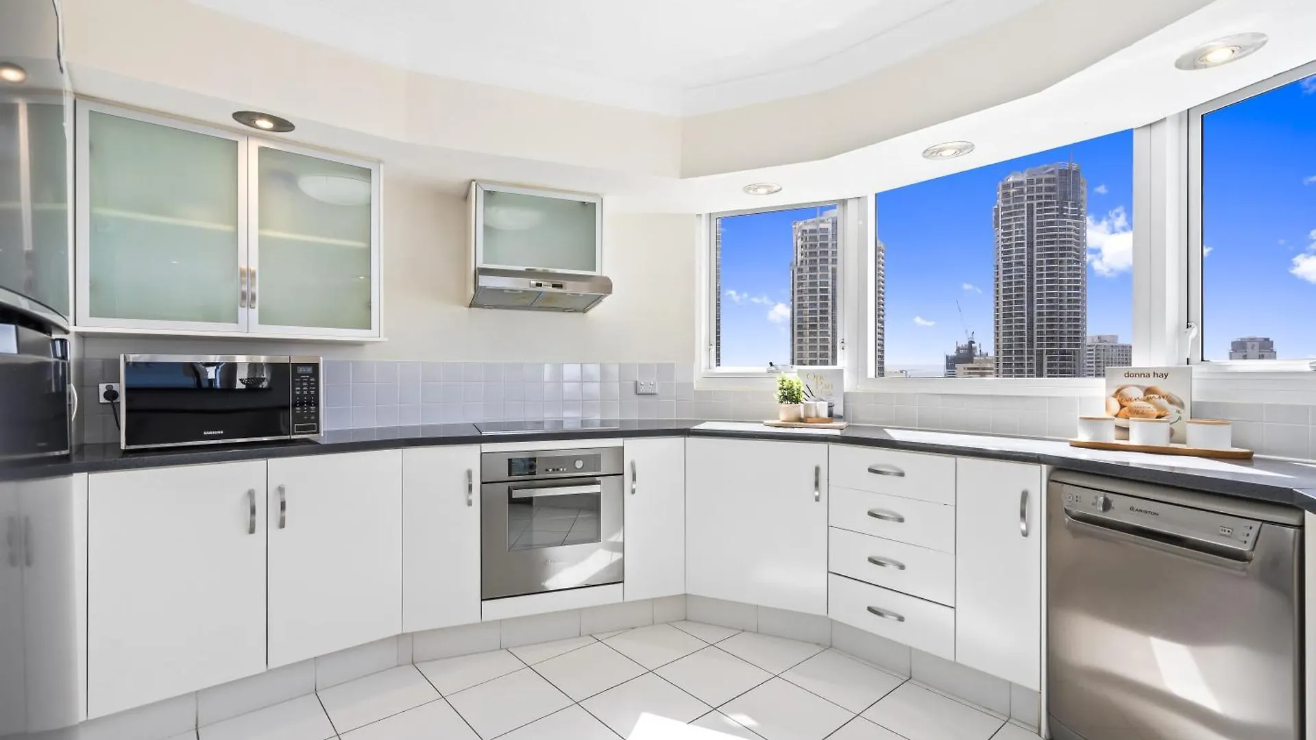 Apartment Zenith - Q