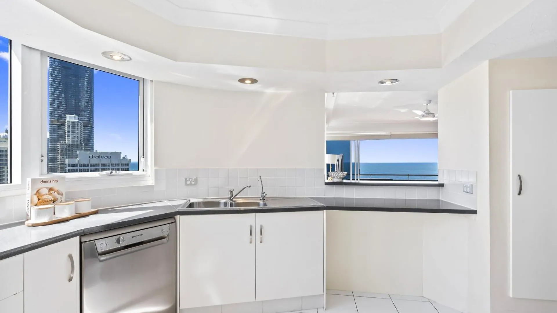 Apartment Zenith - Q *
