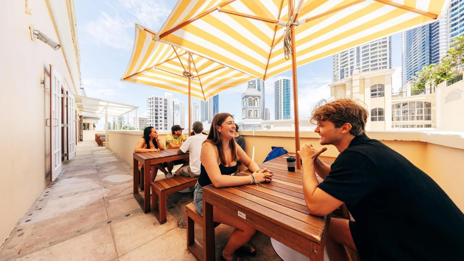Maze Backpackers - * Gold Coast