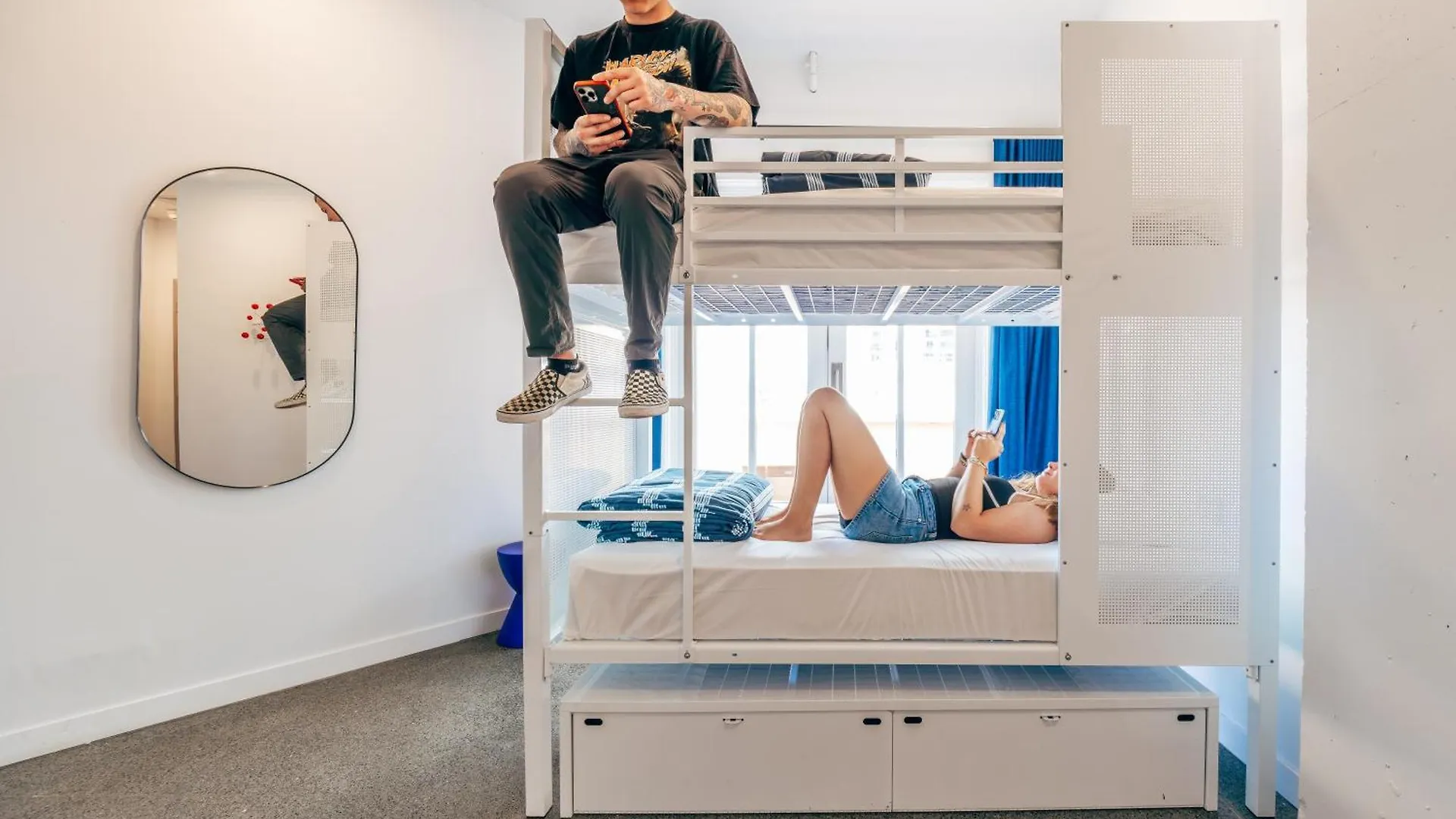 Hostel Maze Backpackers - Gold Coast