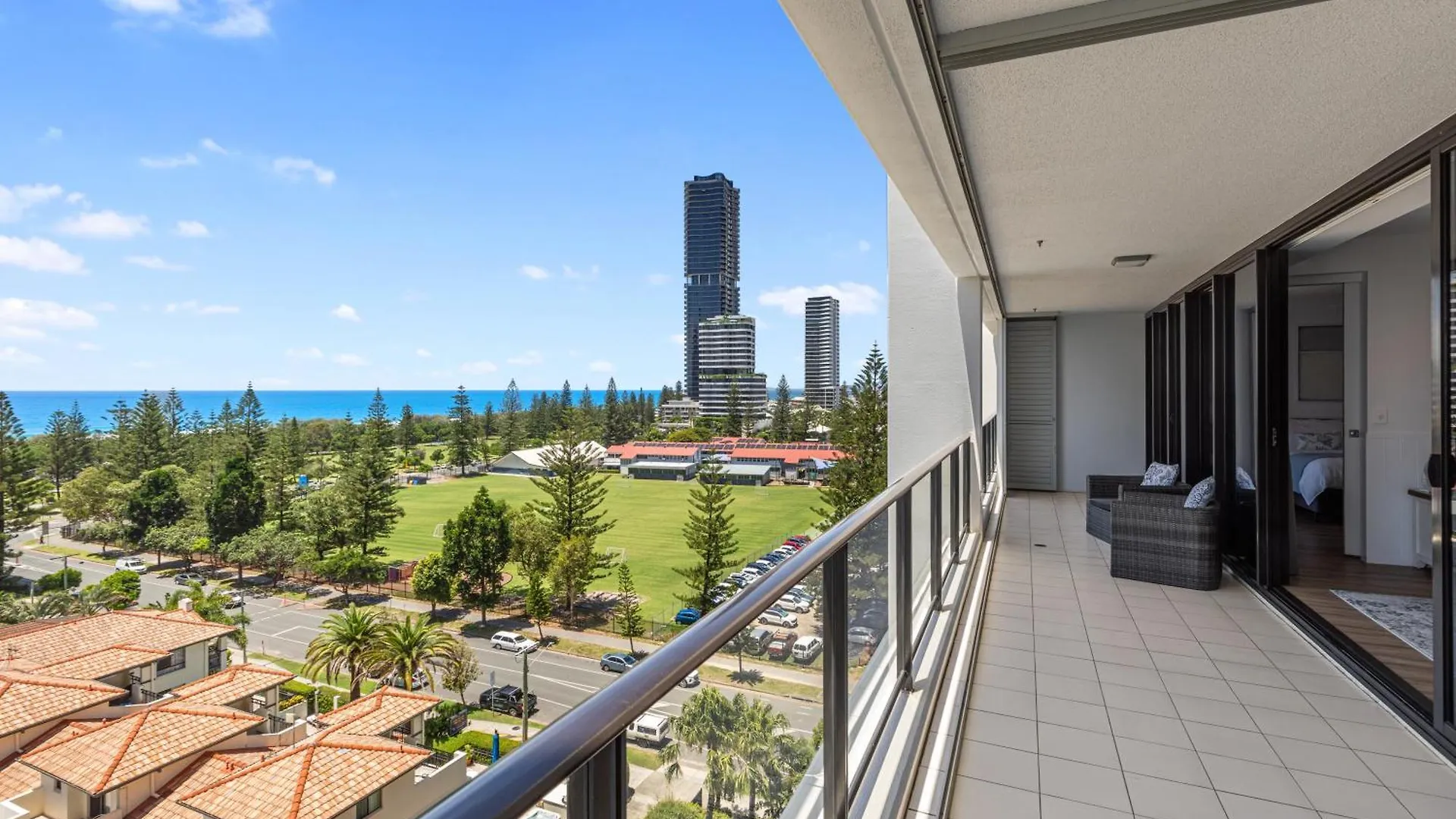 Ultra Broadbeach Üdülőközpont