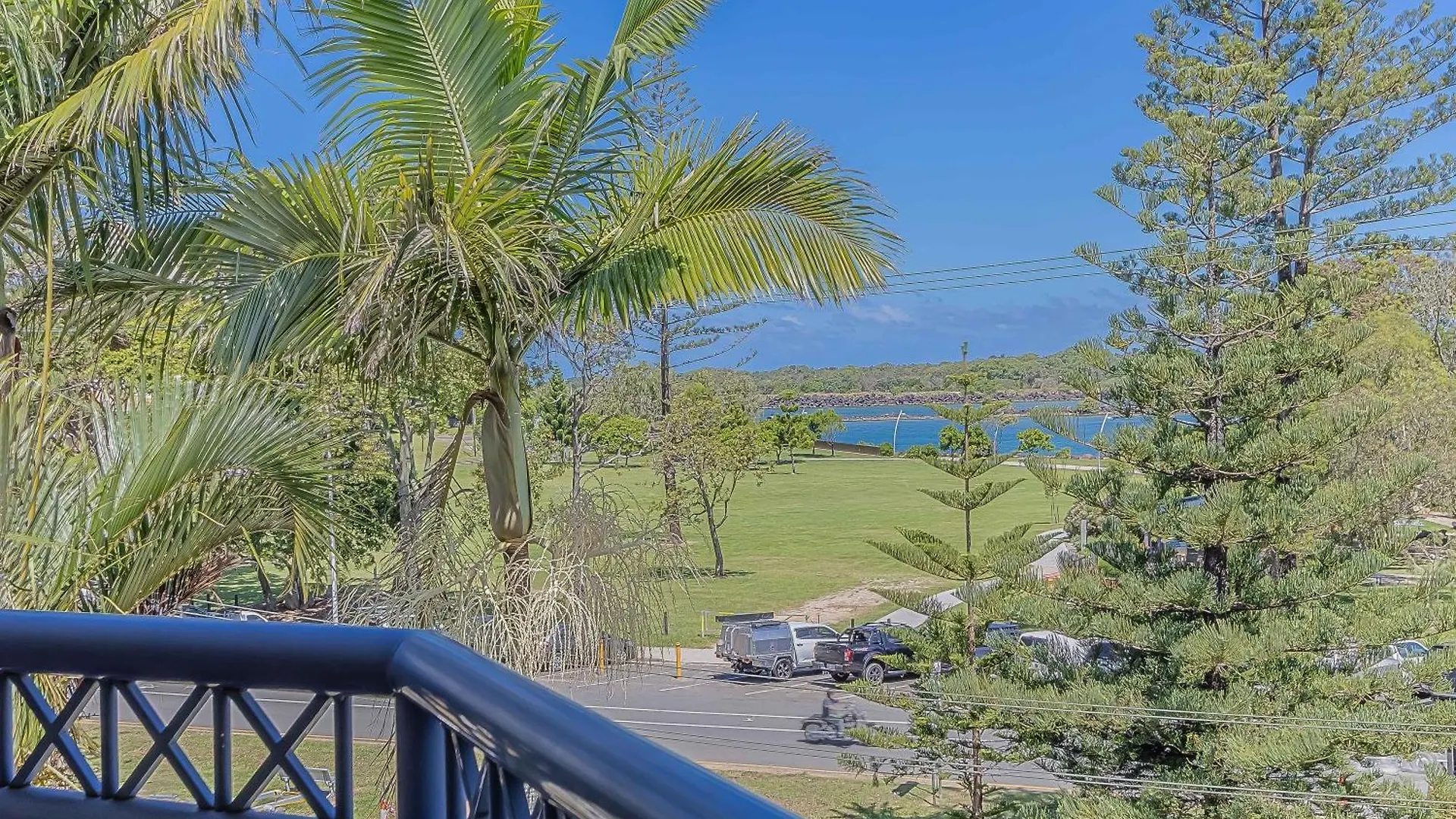 Bella Mare Coolangatta Beachside Aparthotel Gold Coast