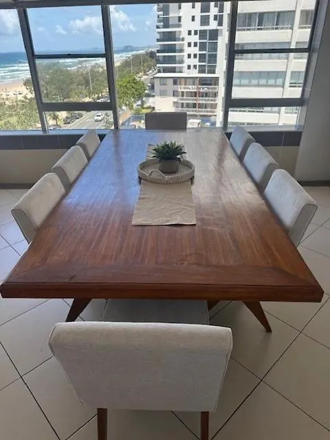 Absolute Beachfront In Paradise Apartment
