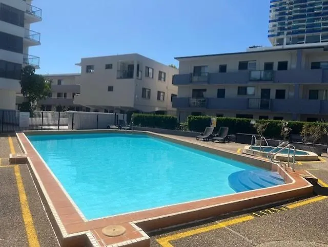Harbour Side 3* Gold Coast