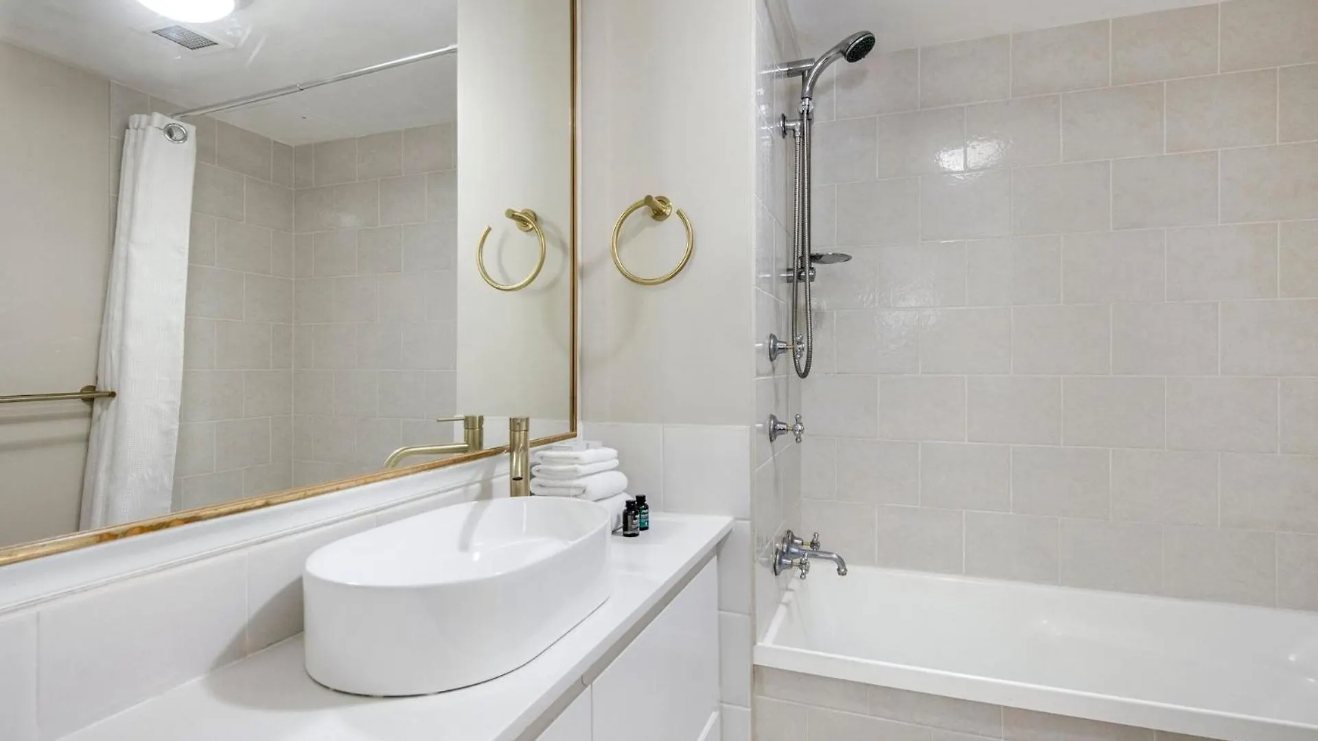 Apartment Bel Air Modern 1 Bedroom - Coasthm *
