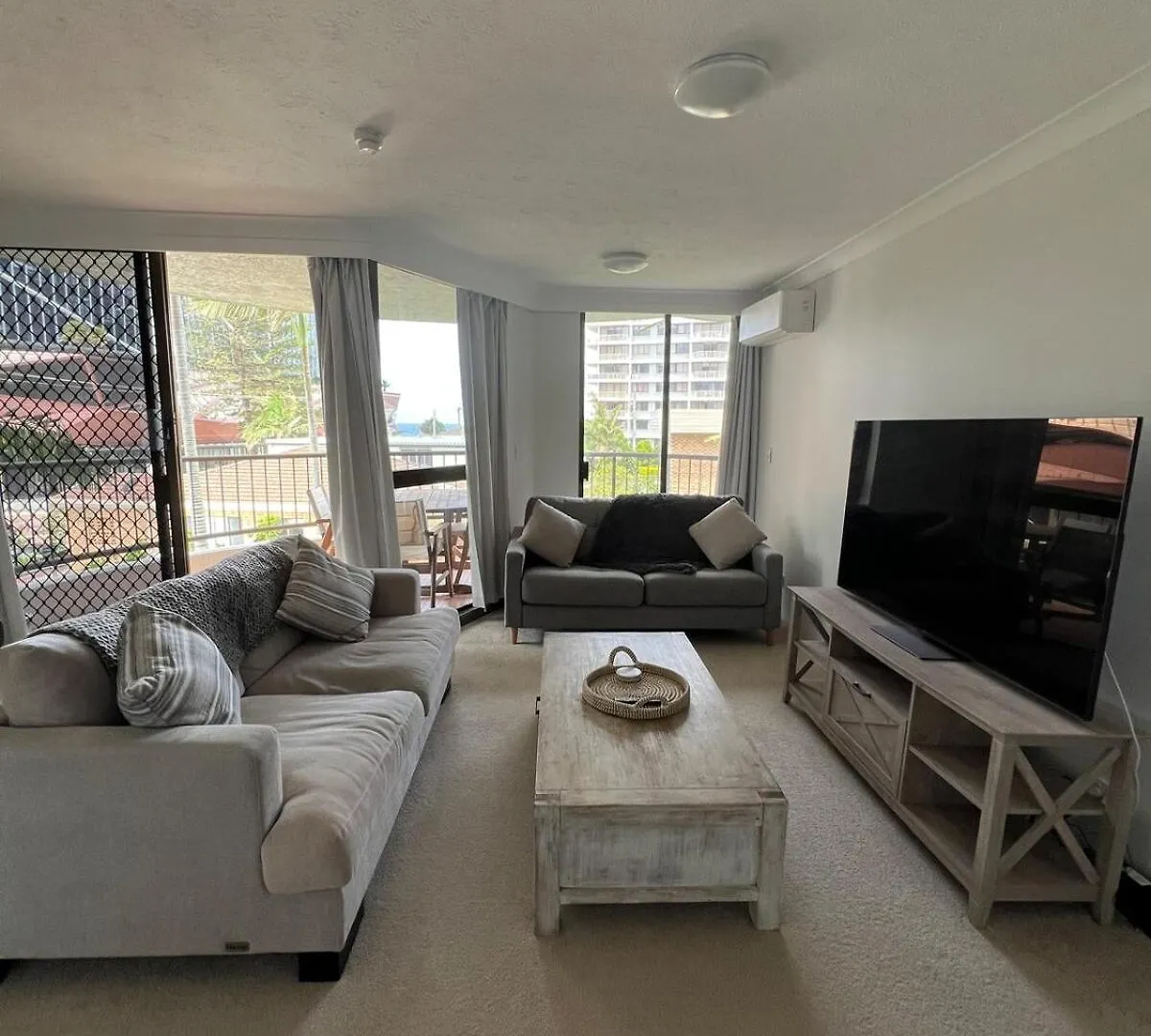 Surf And Seaside Apartment *